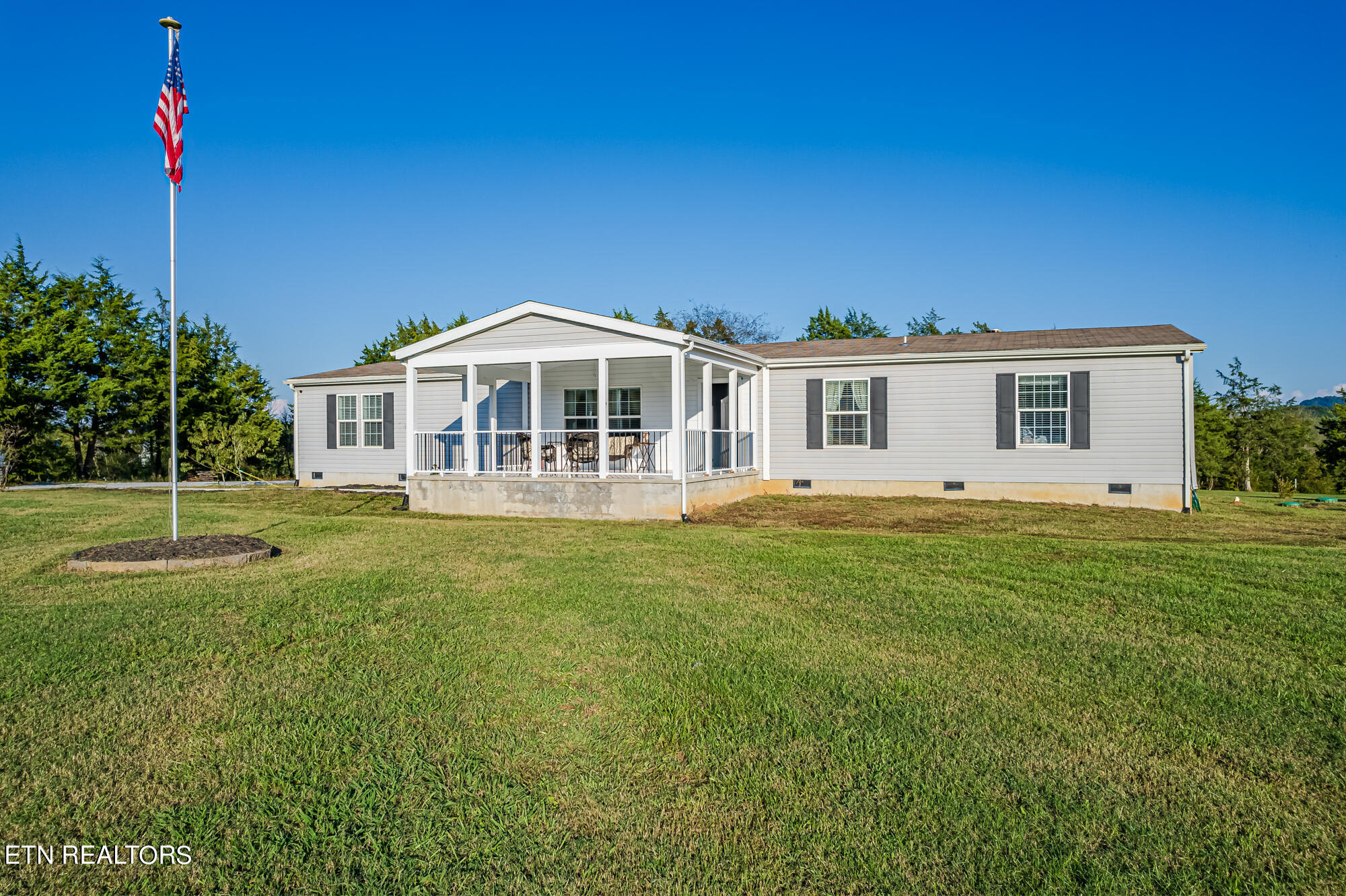 3694 Highway 411N