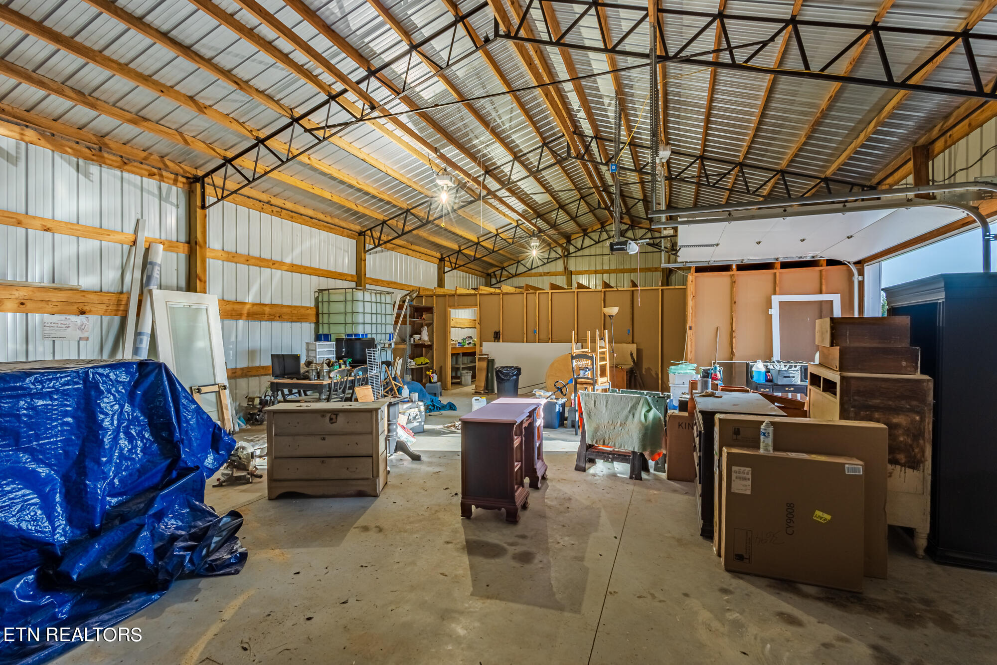 3694 Highway 411N
