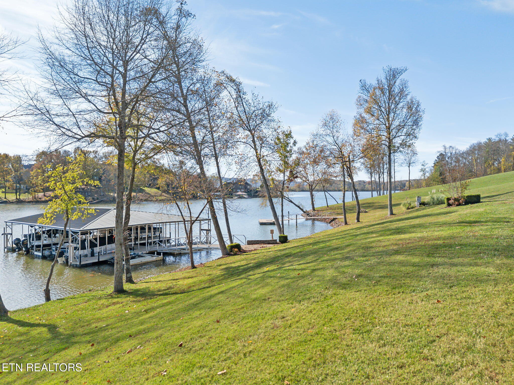 3812 Lake Pointe Drive