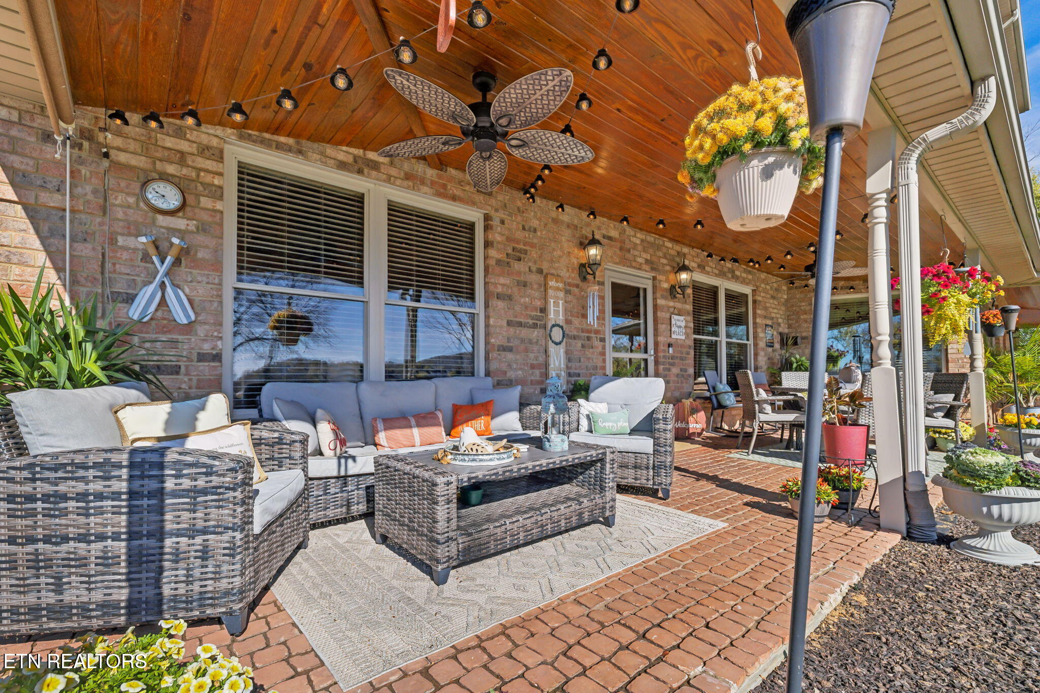 3812 Lake Pointe Drive