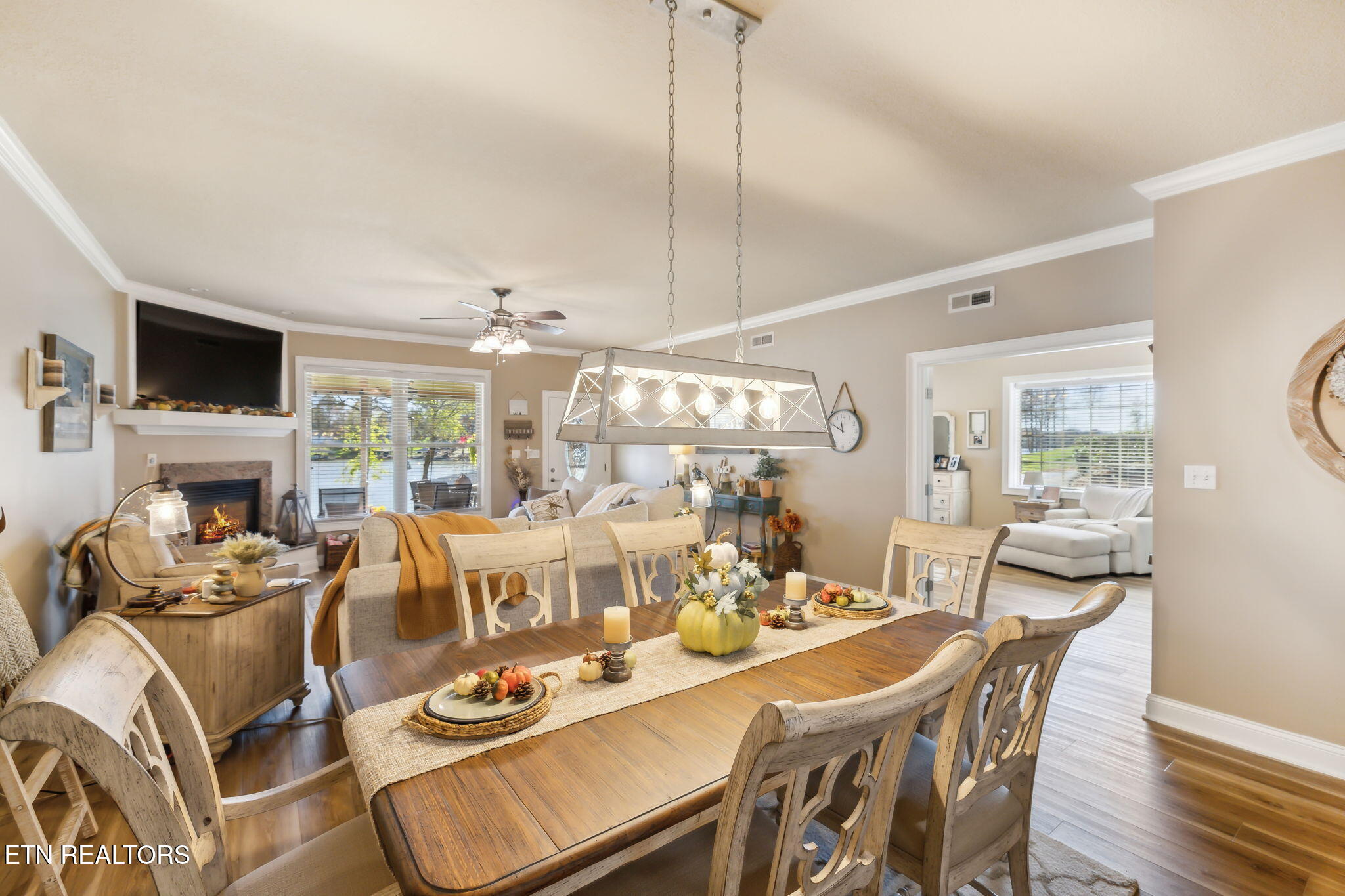 3812 Lake Pointe Drive
