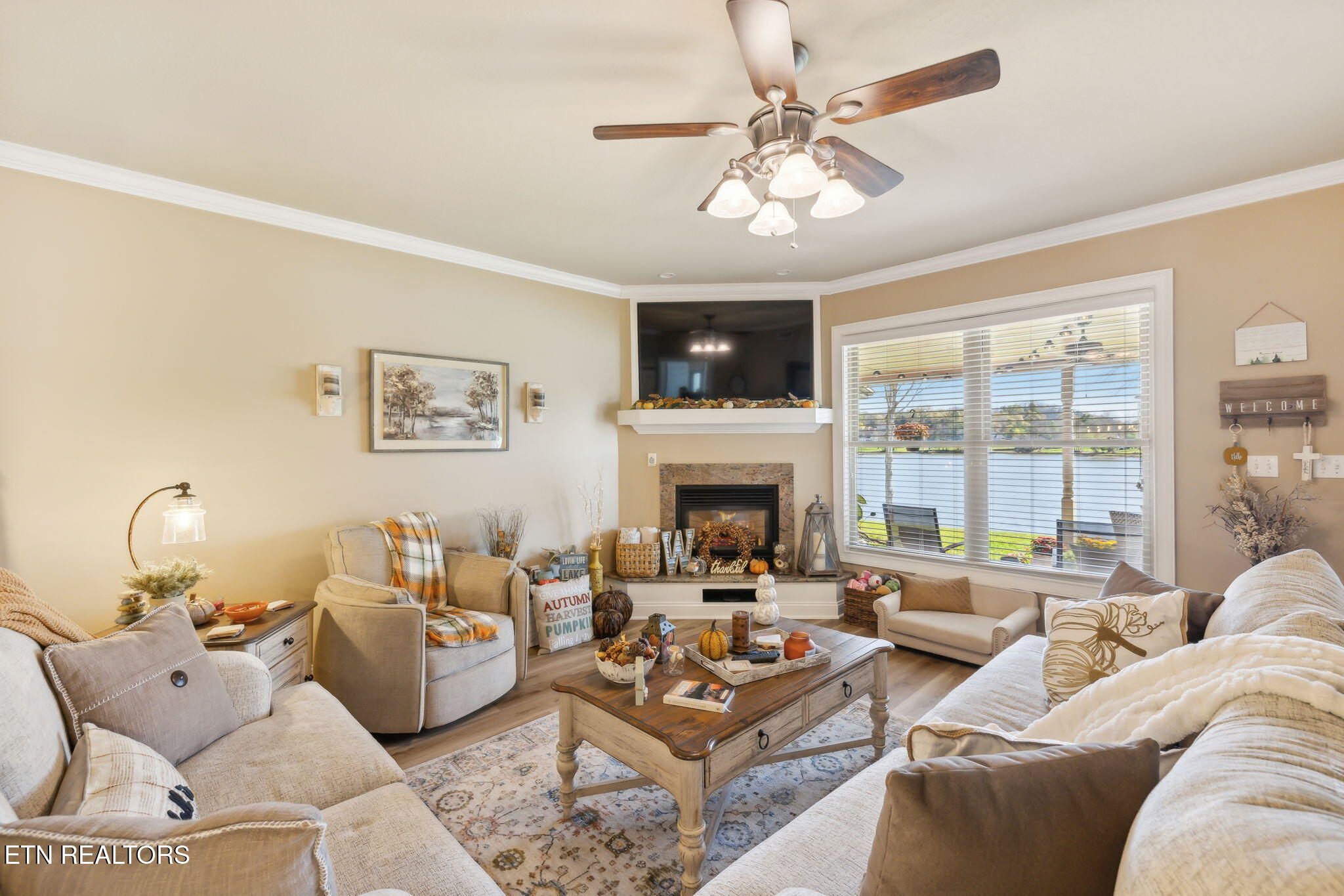 3812 Lake Pointe Drive