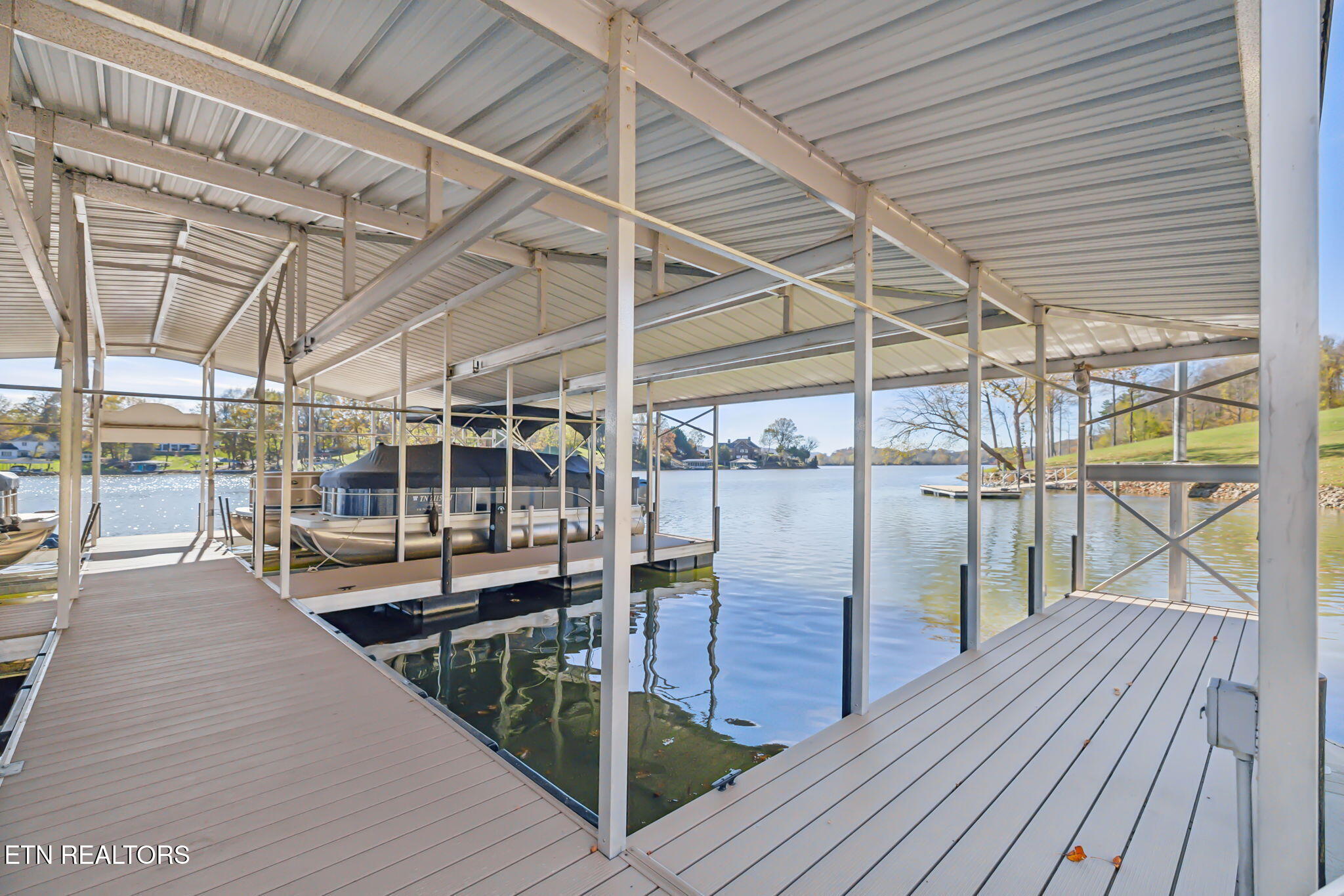 3812 Lake Pointe Drive