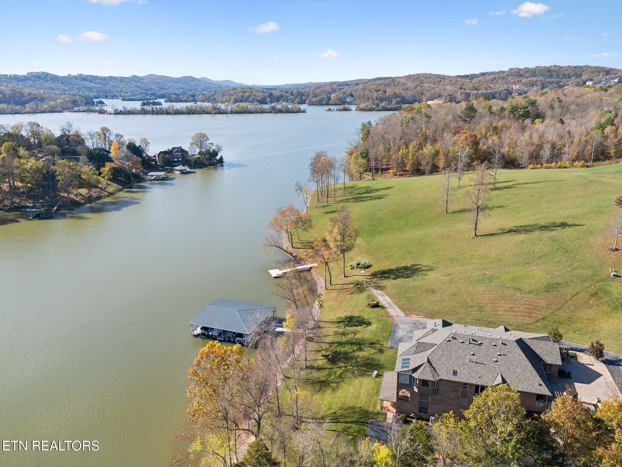 3812 Lake Pointe Drive