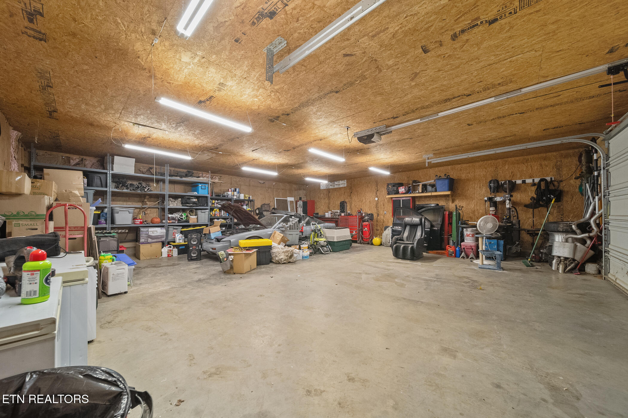 154 Andys Ridge Rd