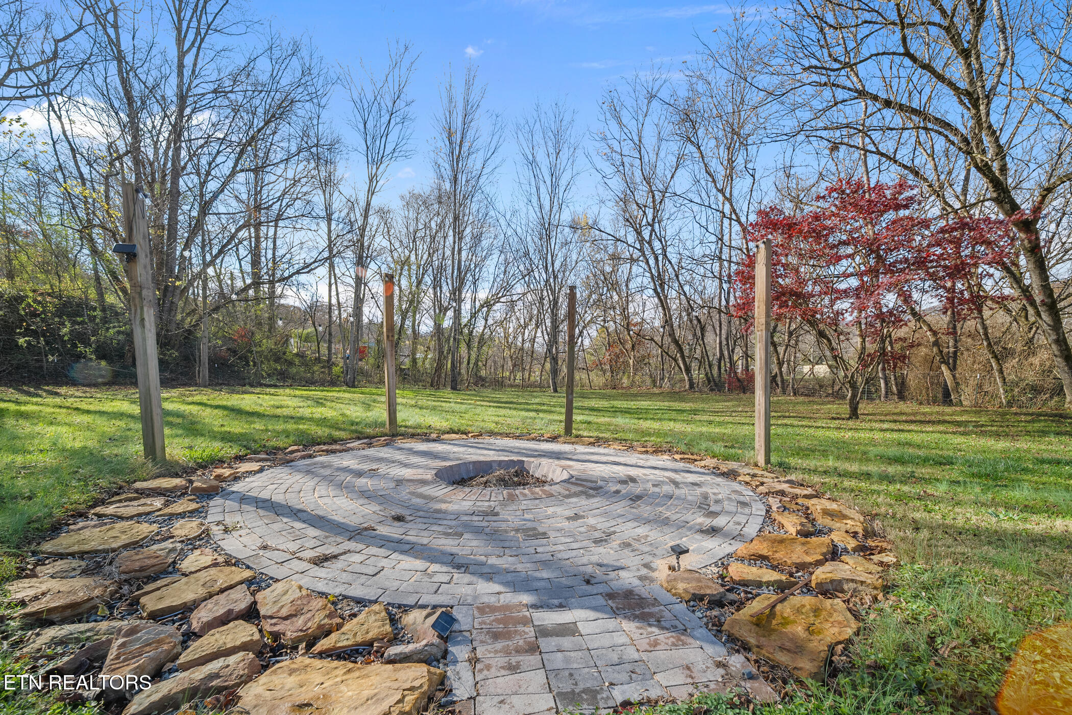 154 Andys Ridge Rd