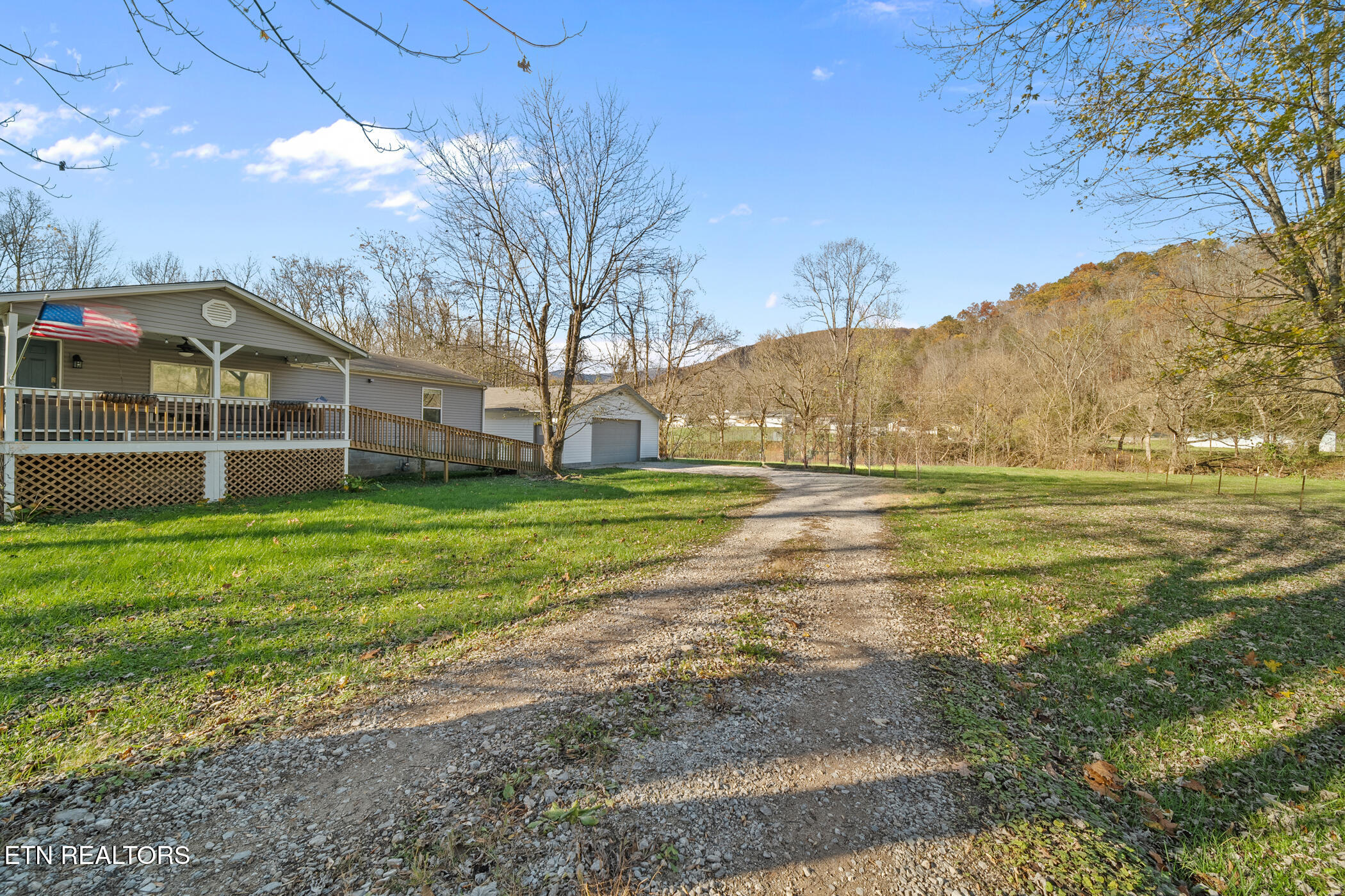 154 Andys Ridge Rd