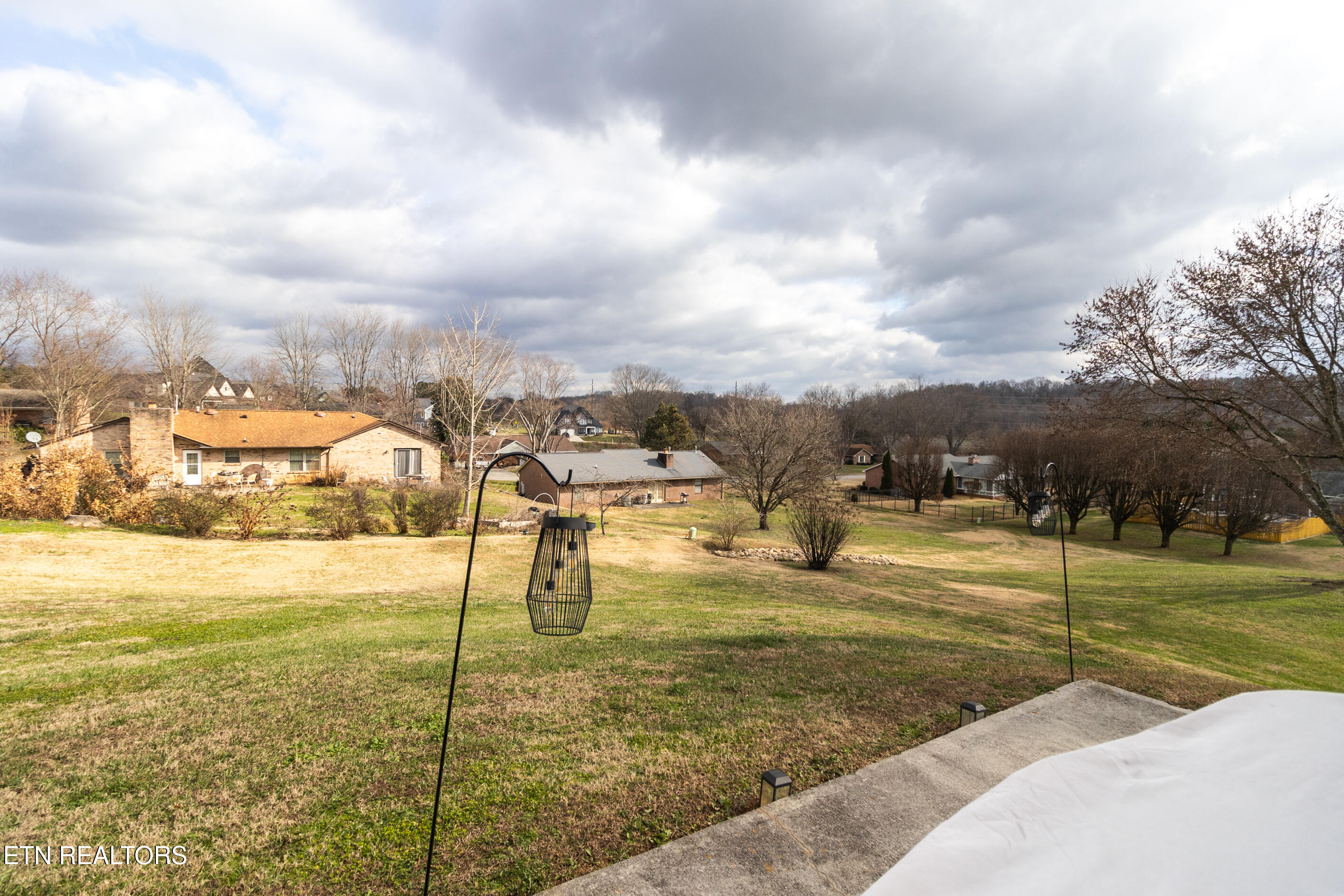 817 Spinnaker Rd