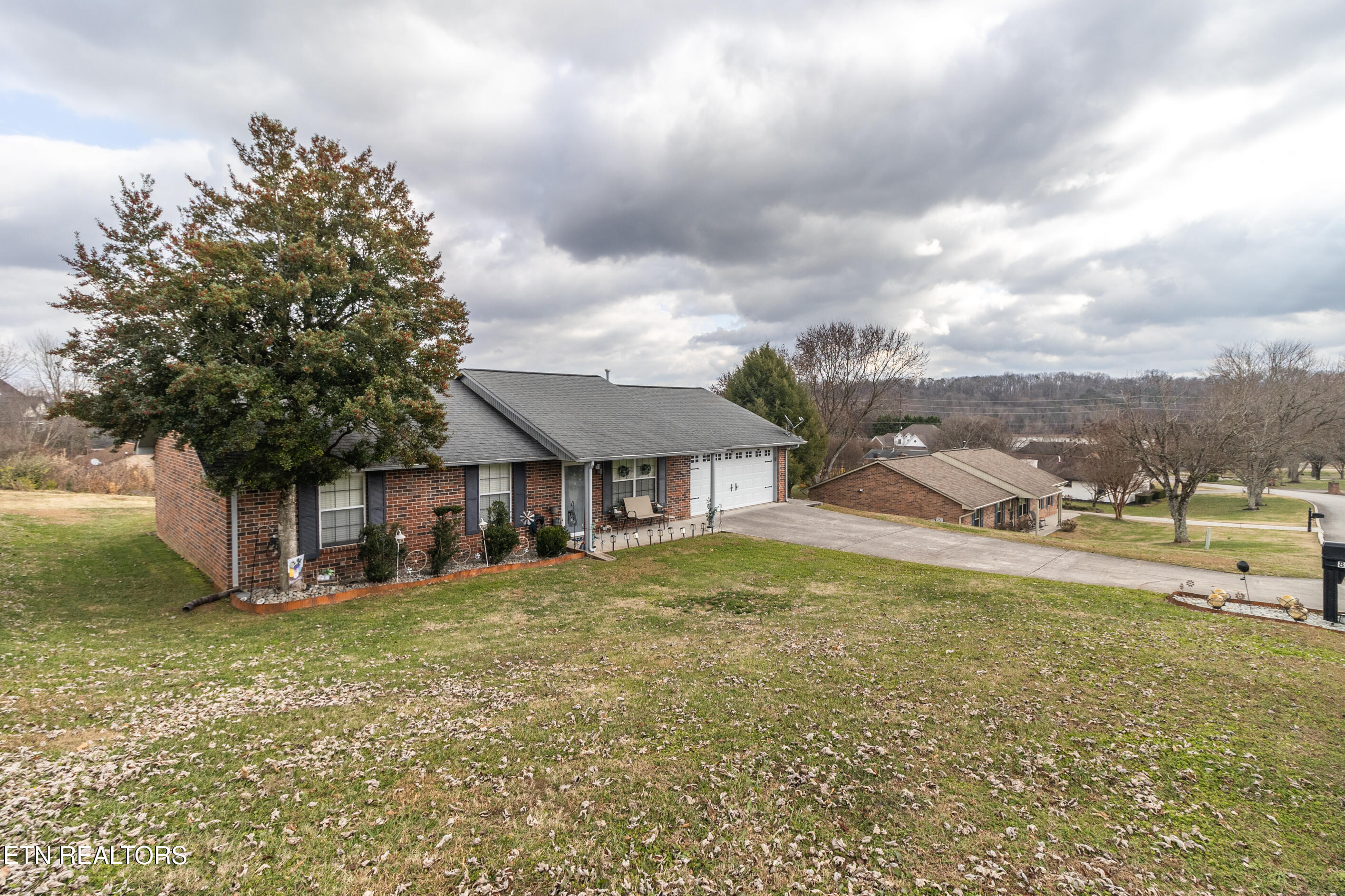 817 Spinnaker Rd