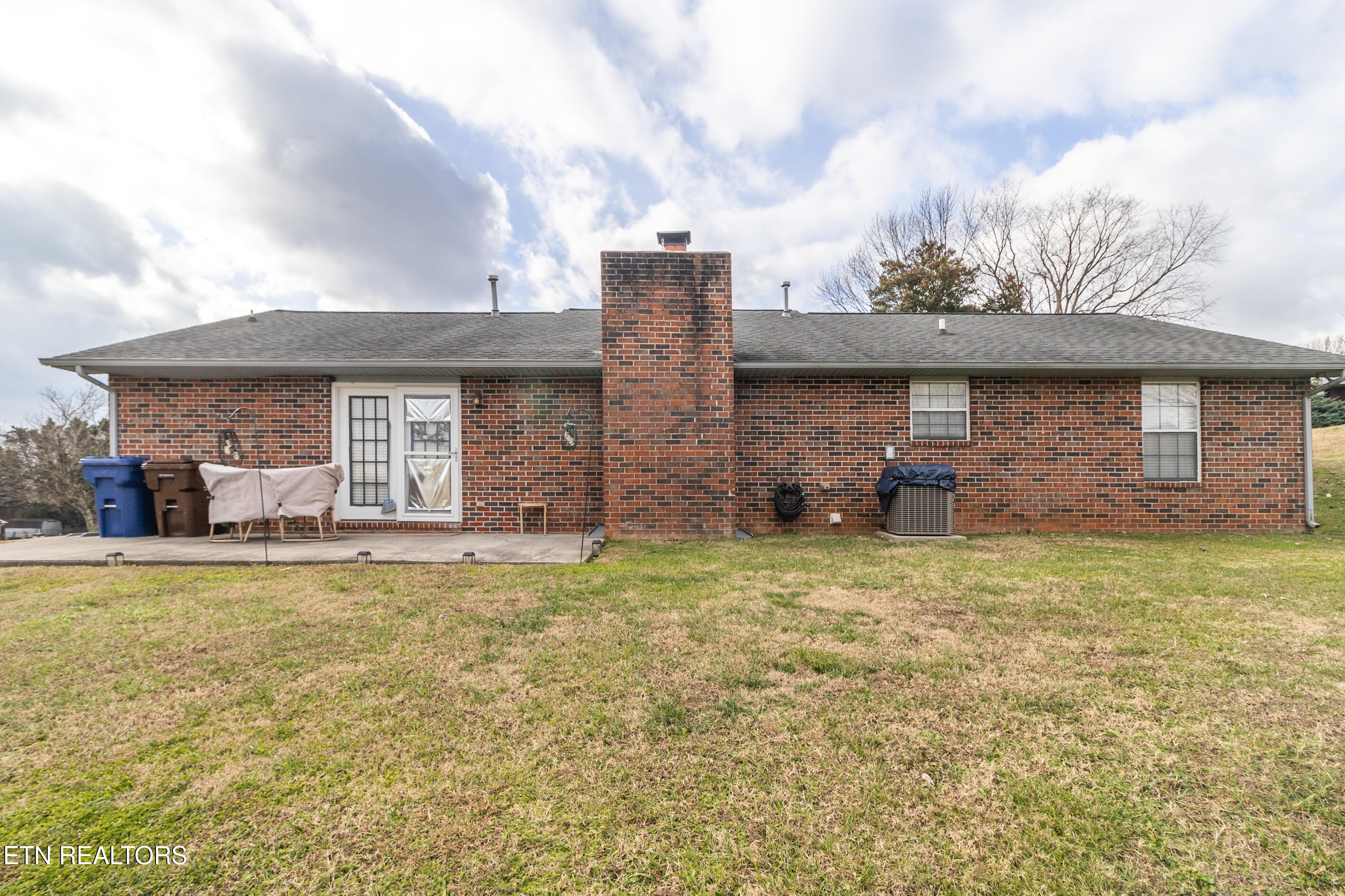 817 Spinnaker Rd