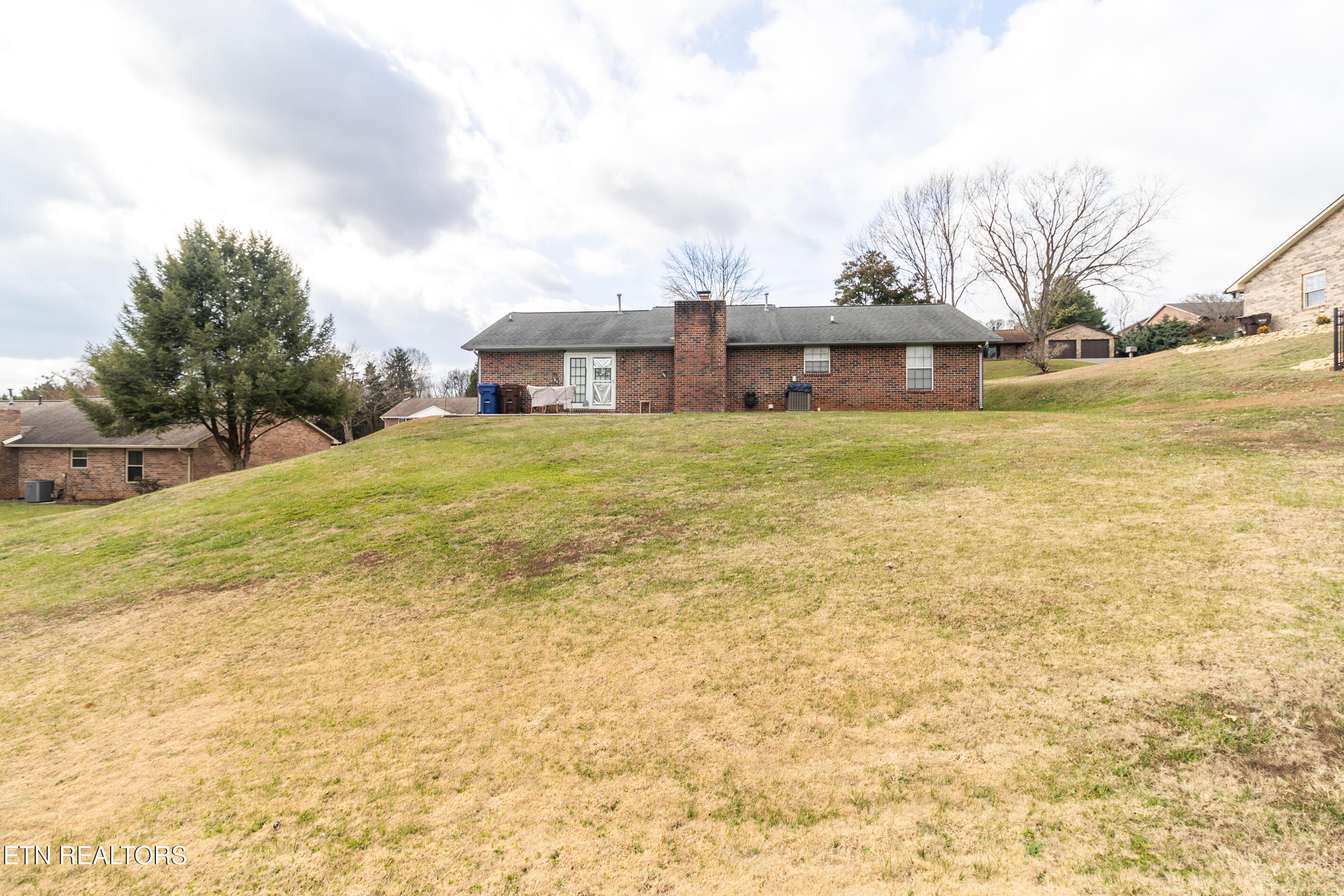 817 Spinnaker Rd
