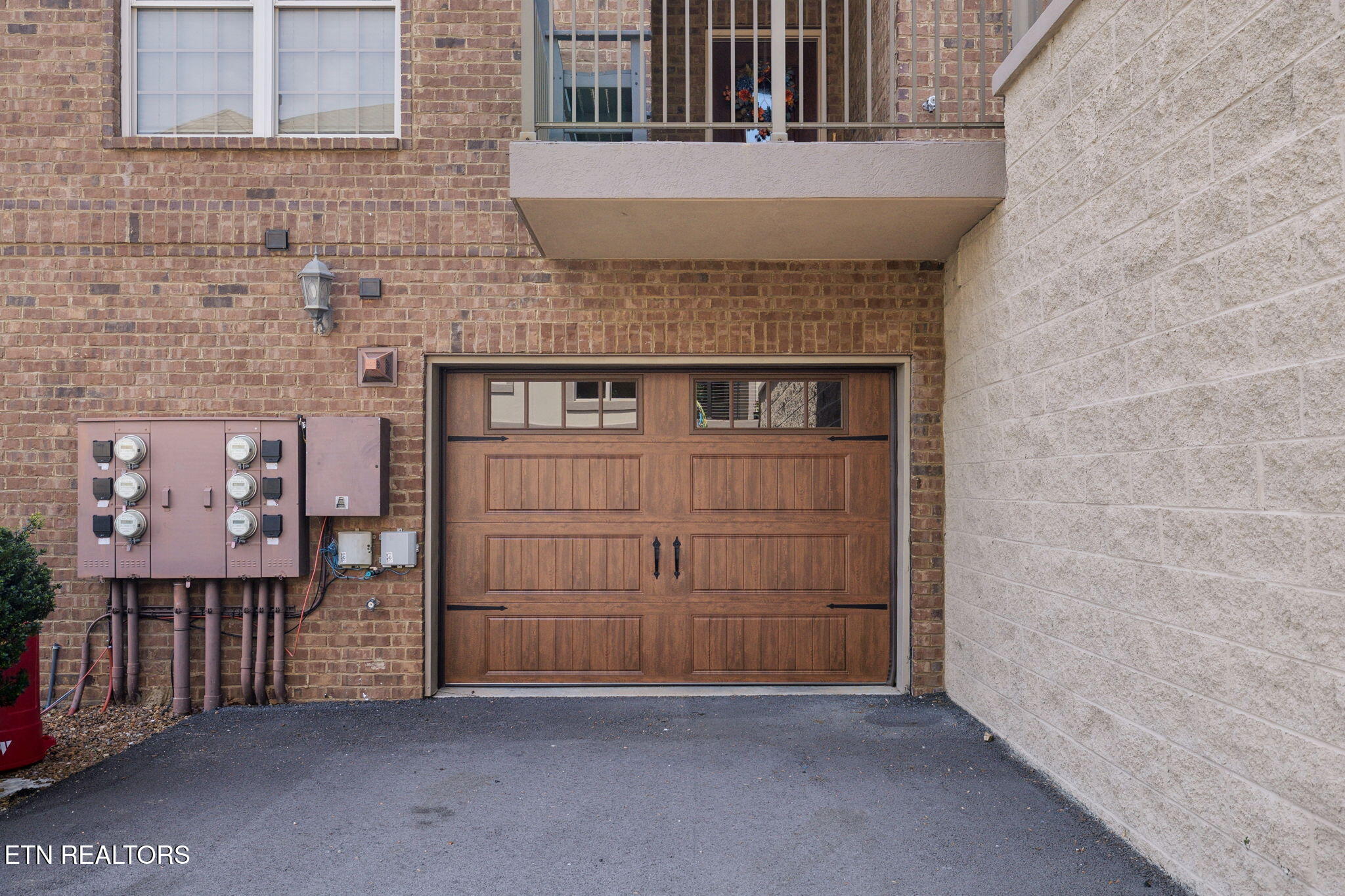 2614 Grand Vw Court