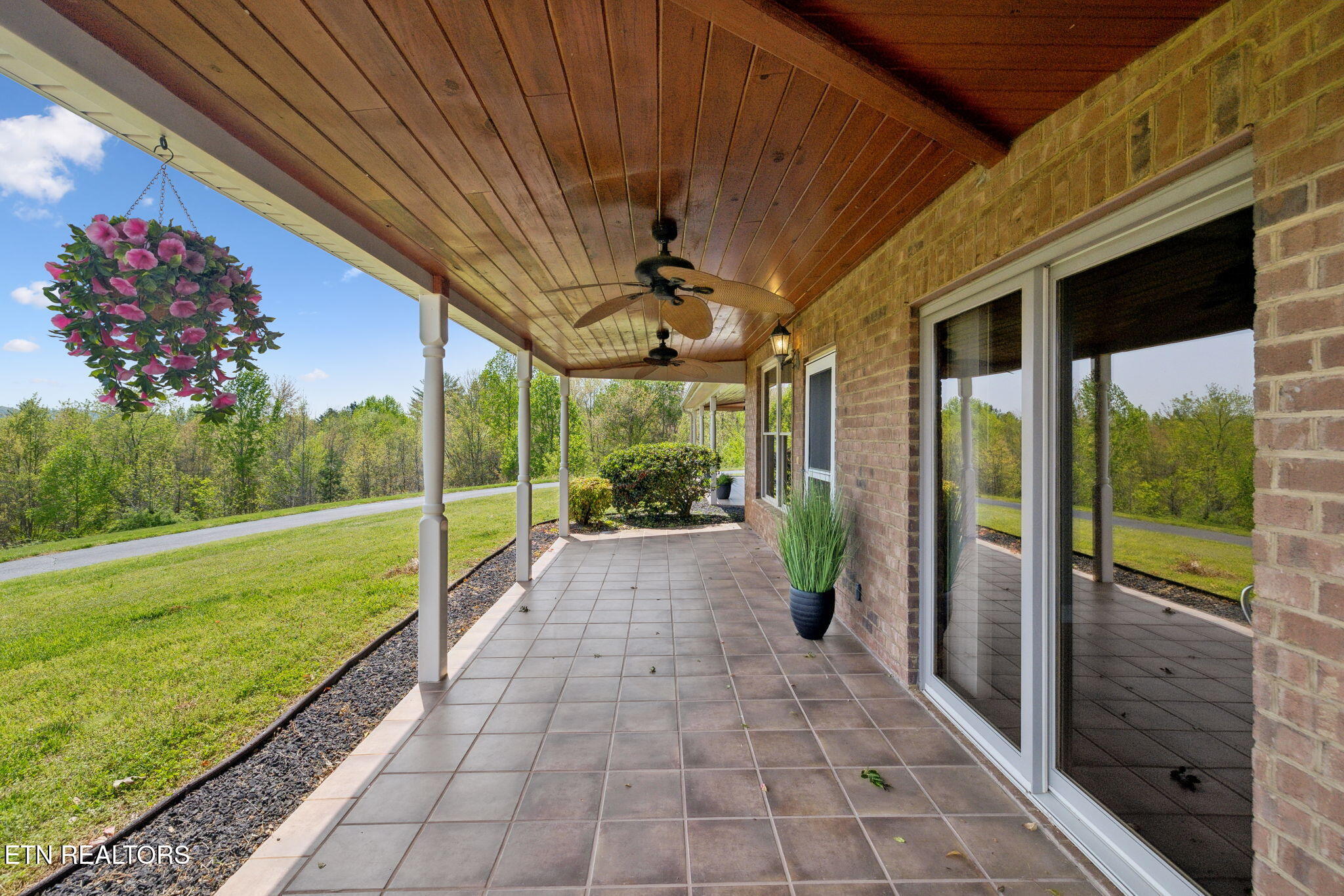 2614 Grand Vw Court