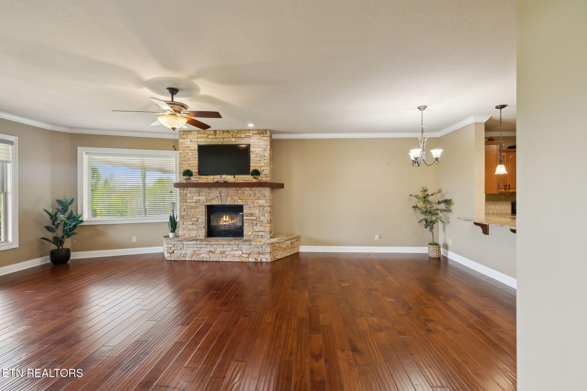 2614 Grand Vw Court
