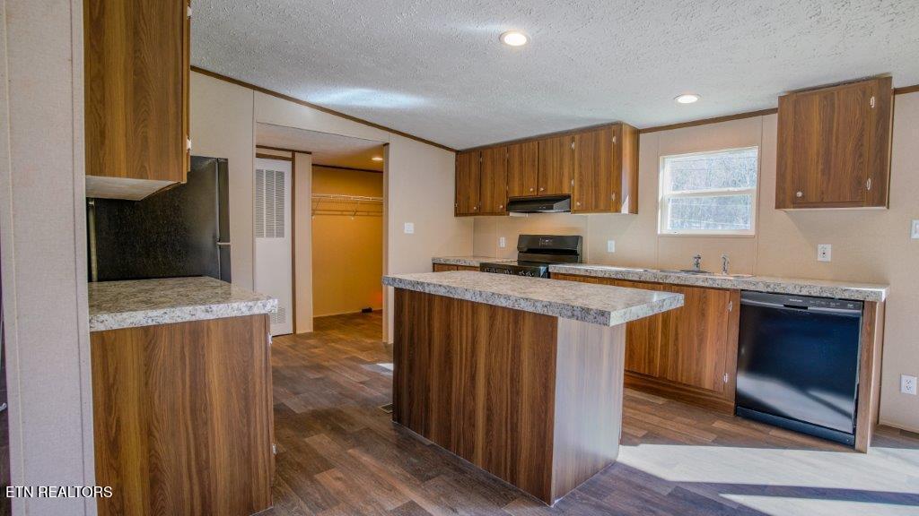 8227 Goddard Lane