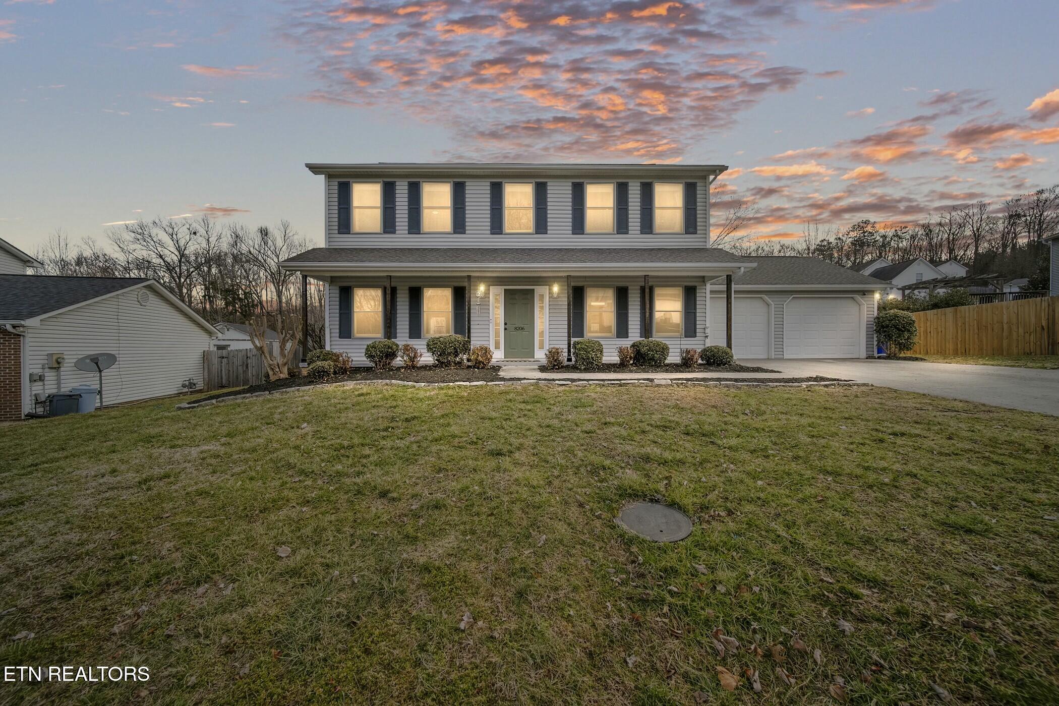 8206 Jack Russell Court