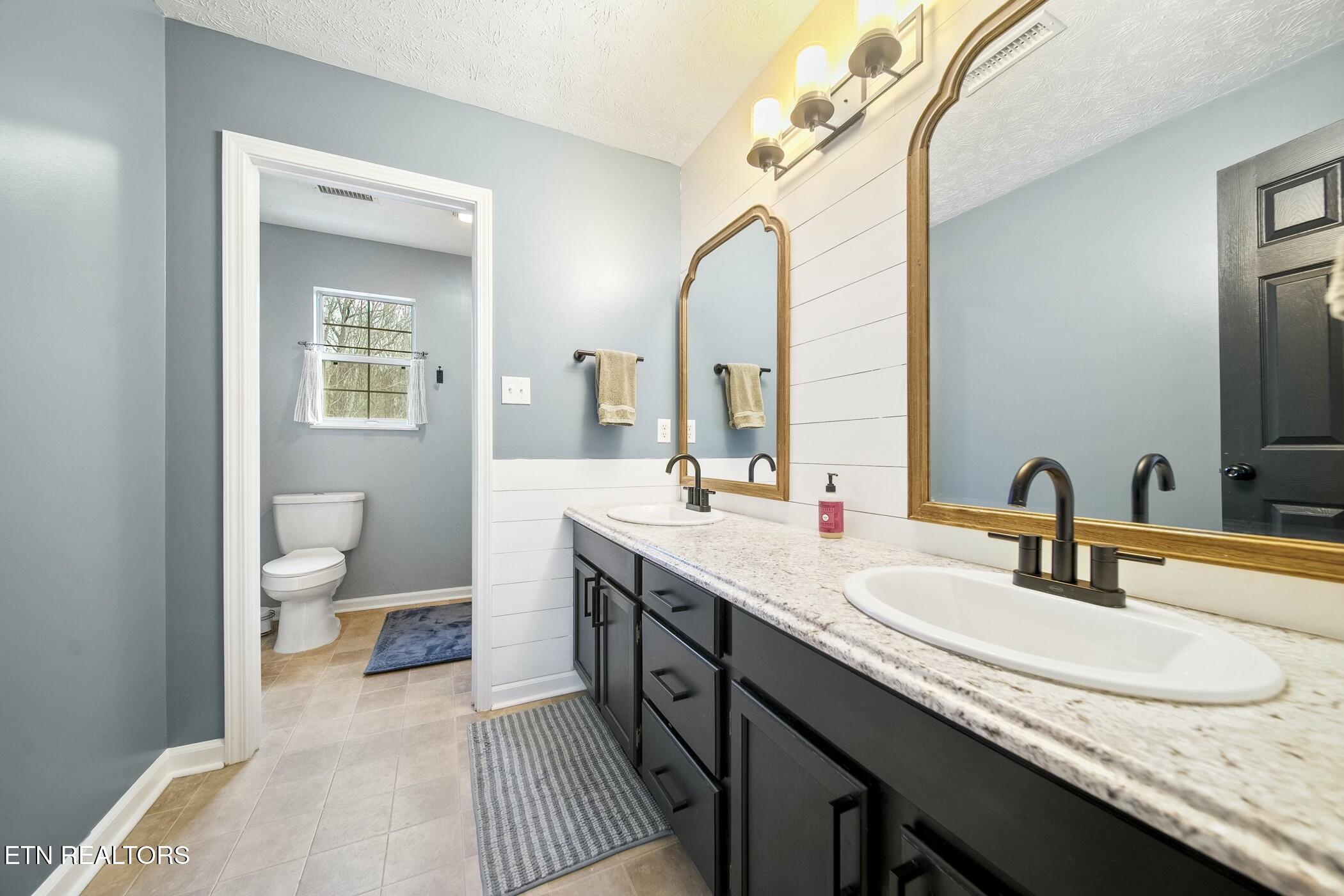 8206 Jack Russell Court