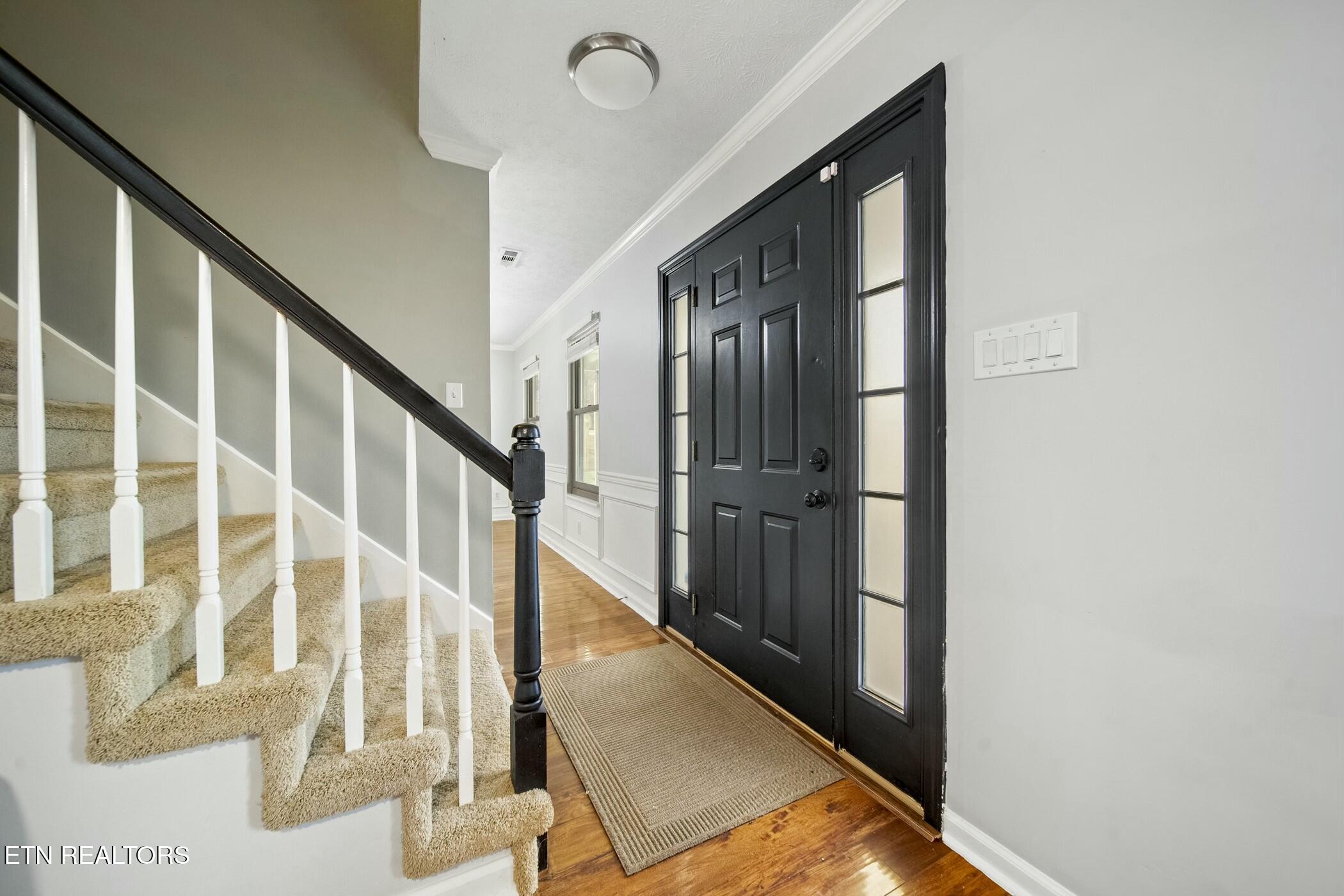 8206 Jack Russell Court