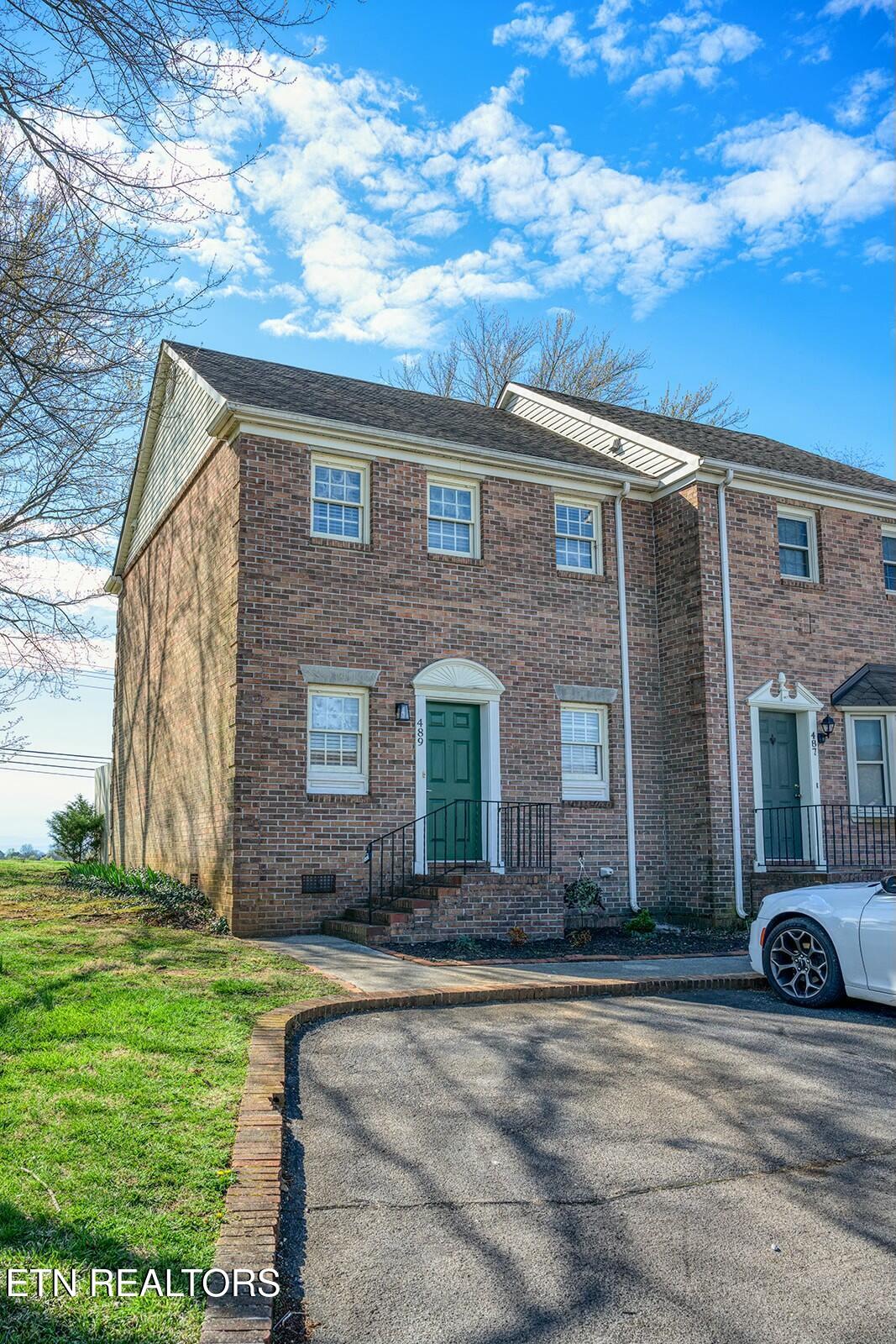 489 Bramblewood Lane
