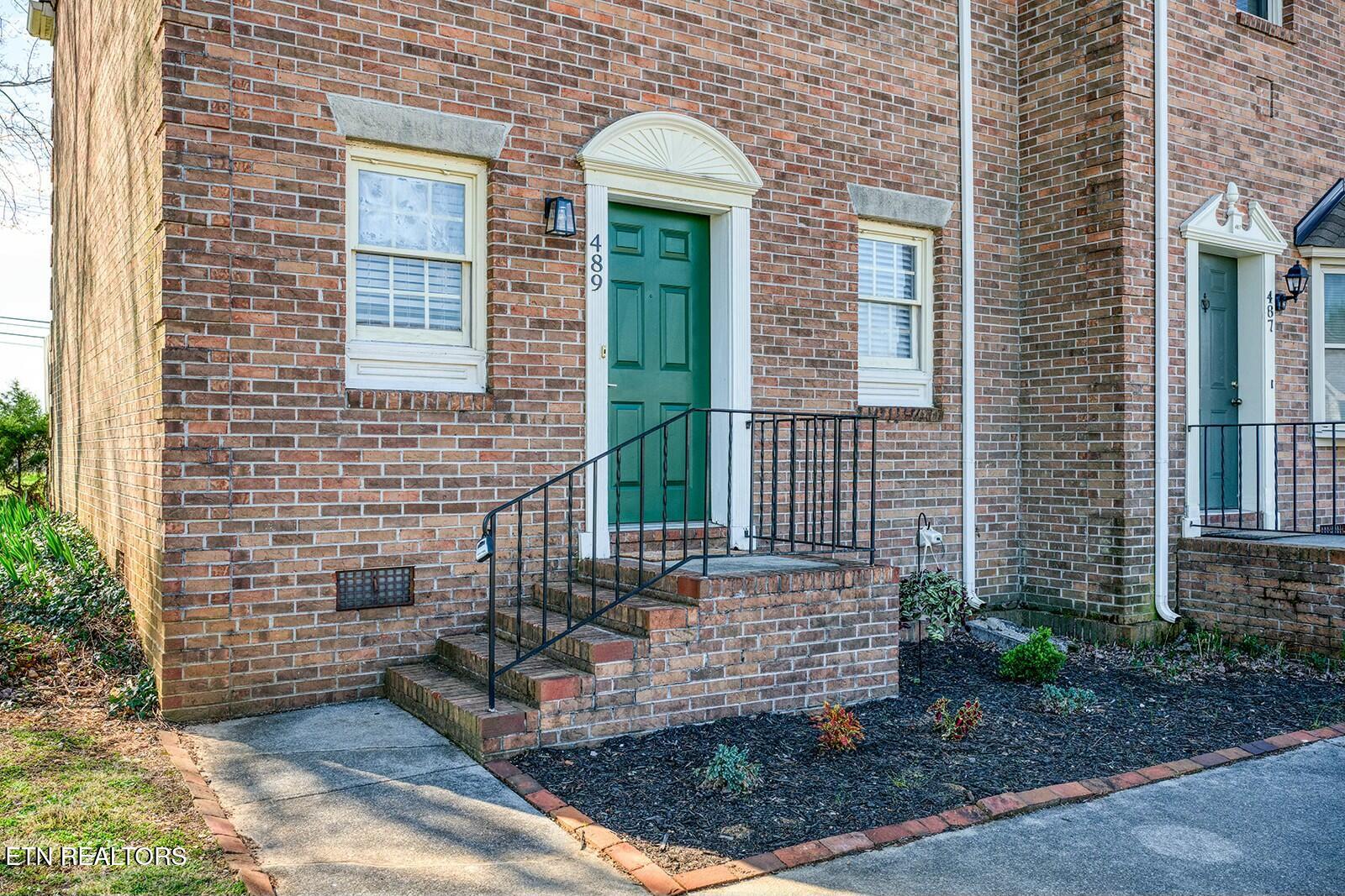489 Bramblewood Lane