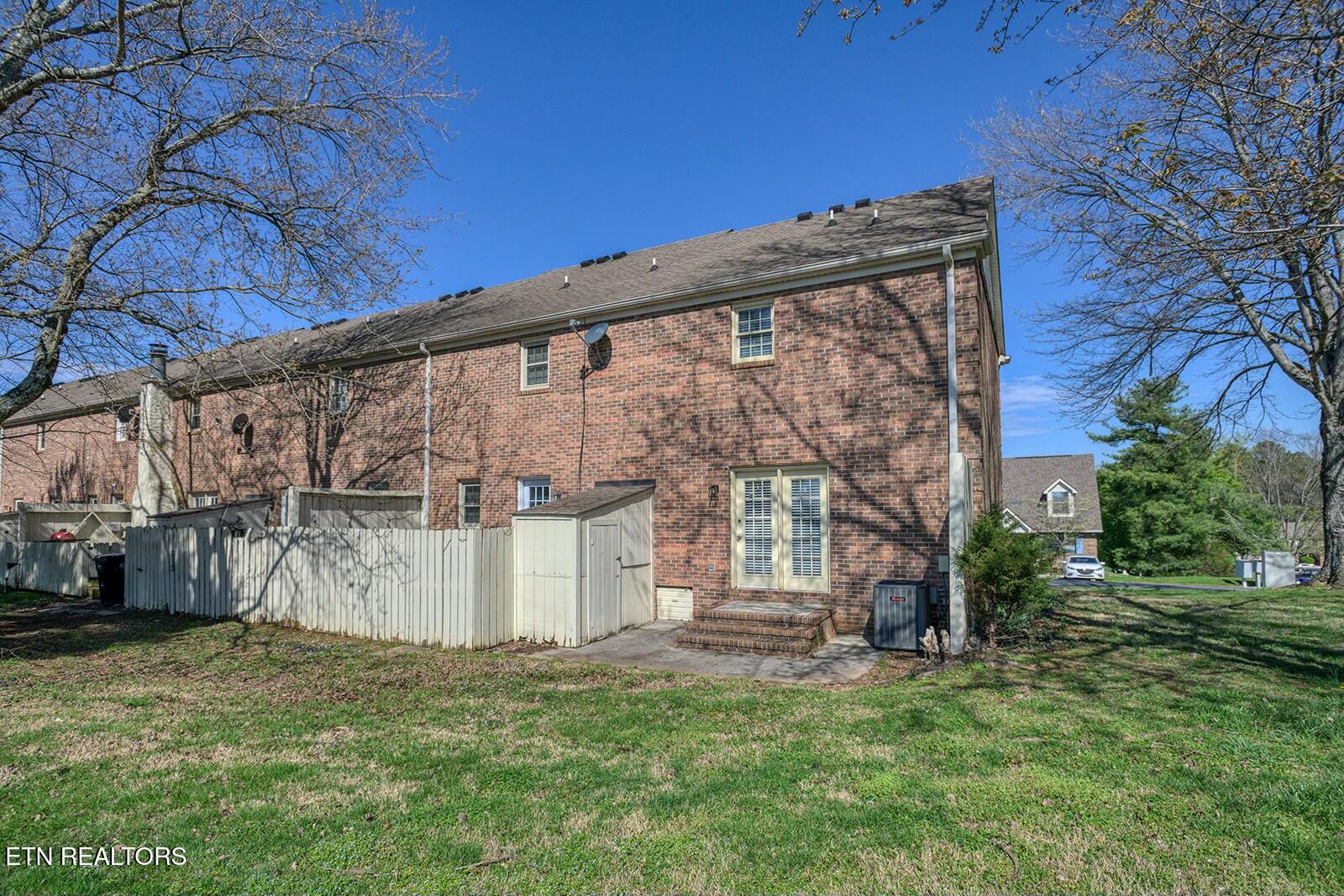 489 Bramblewood Lane