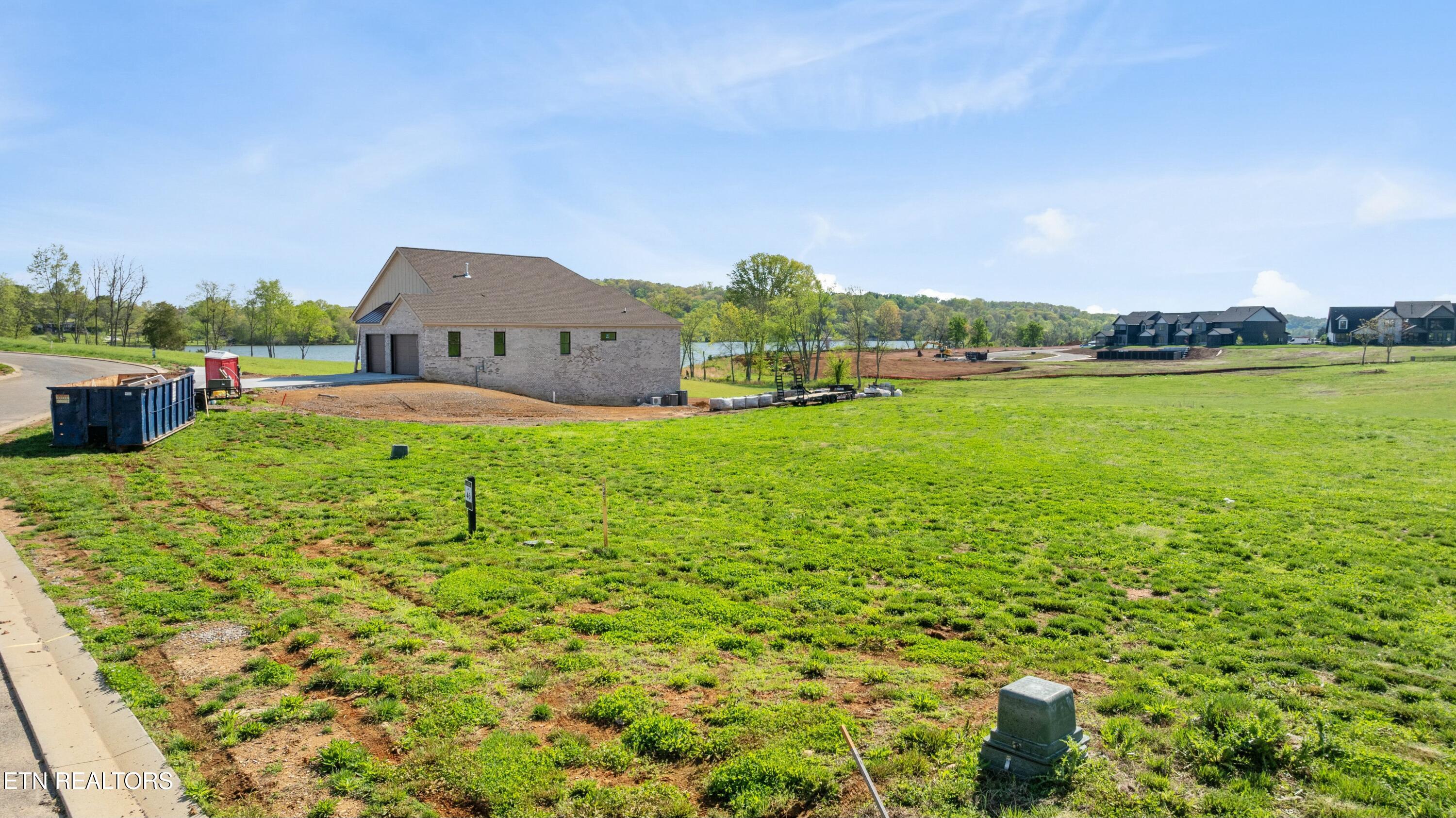 5252 Old Club Rd
