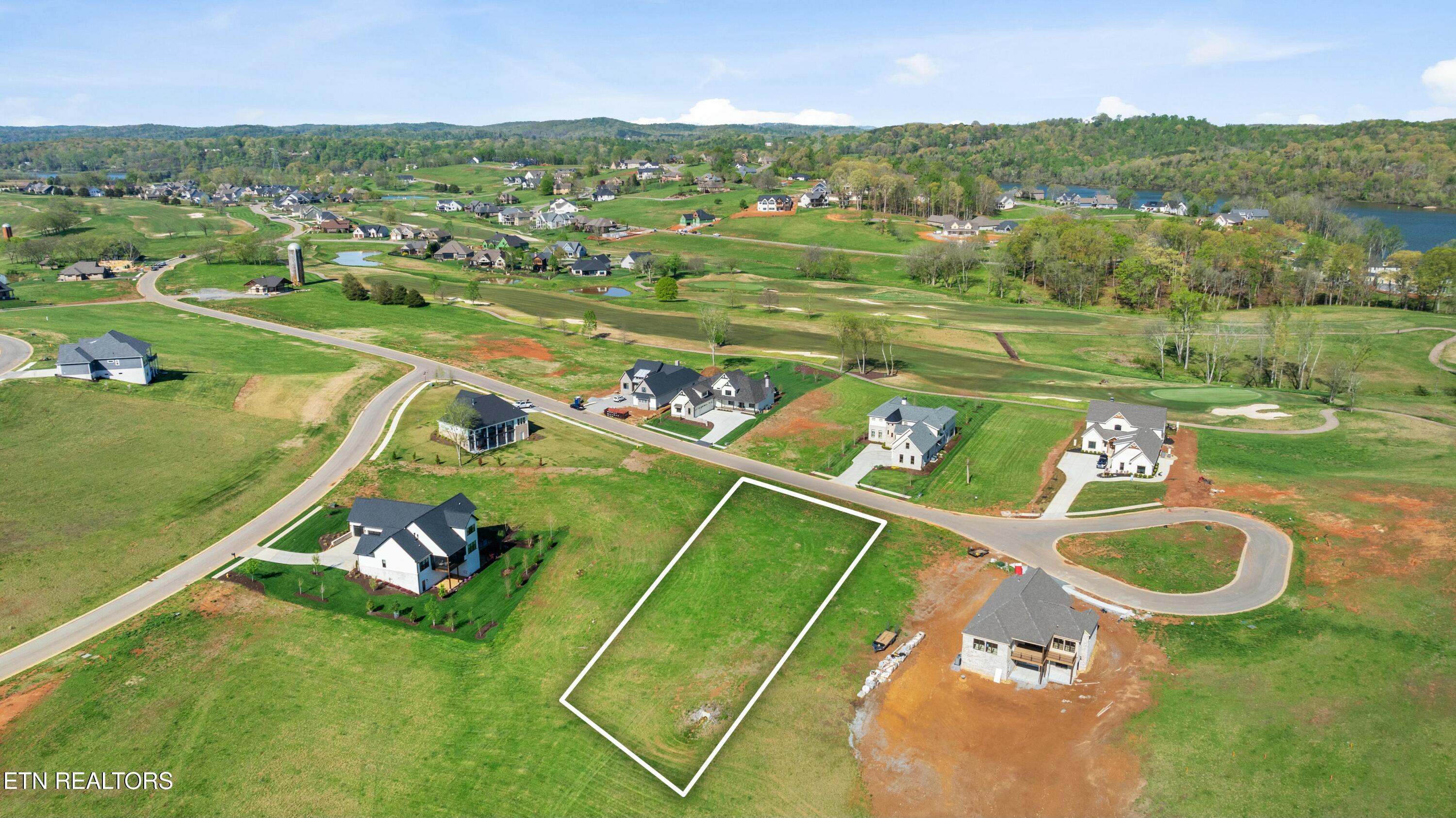 5252 Old Club Rd