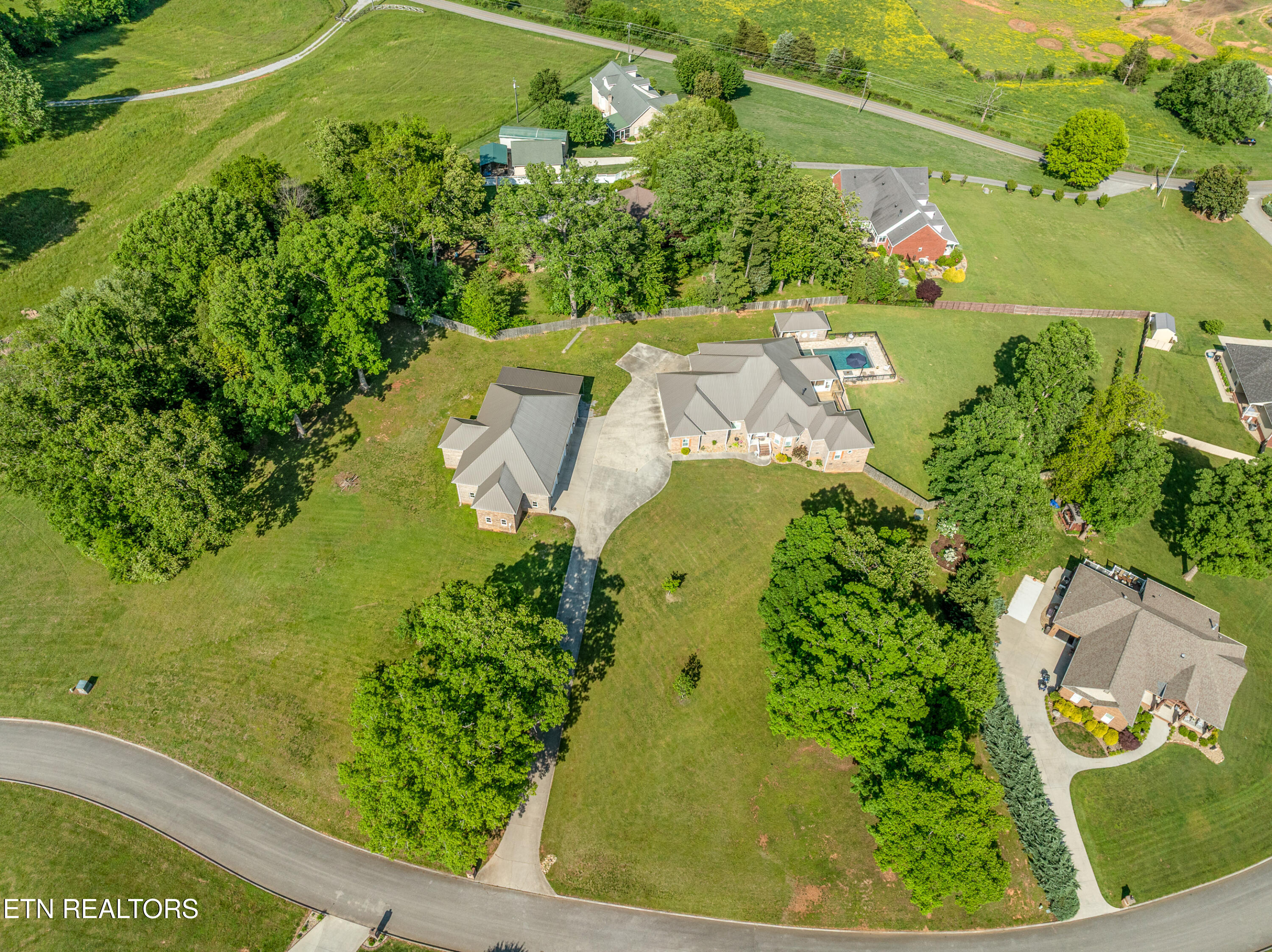 1228 Broaderick Blvd