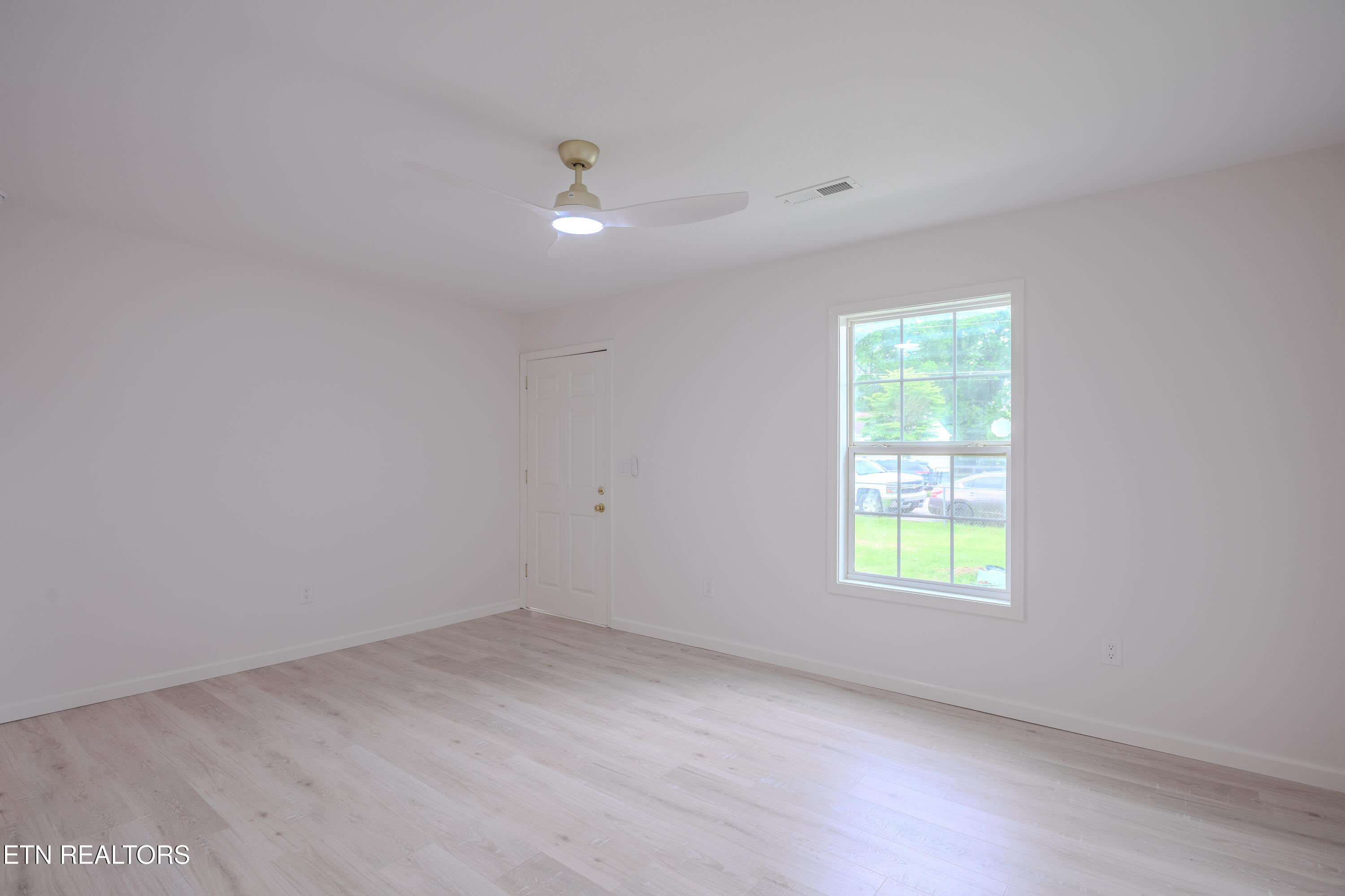 116 Davis Circle