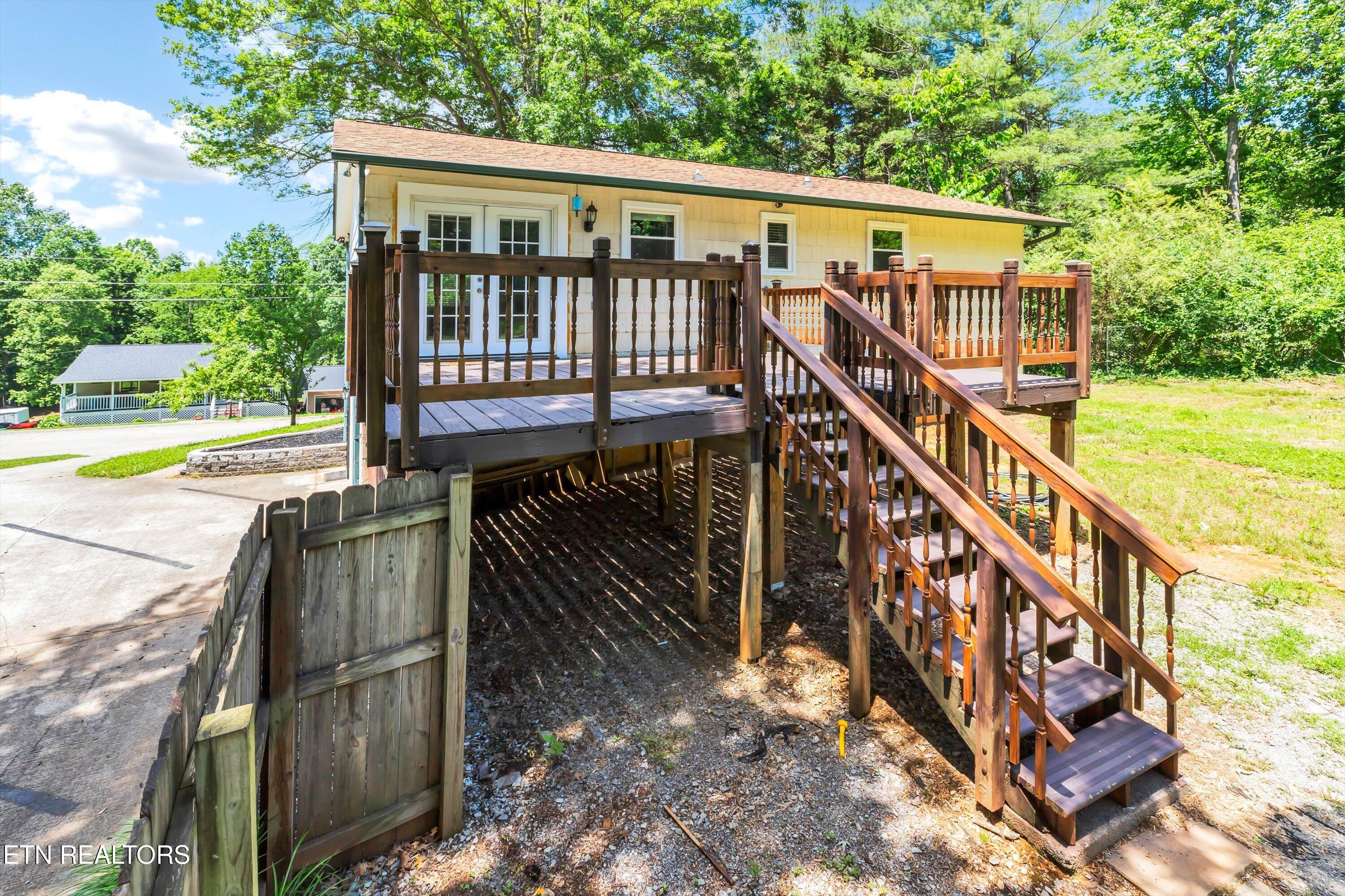 1538 Johnathan Drive