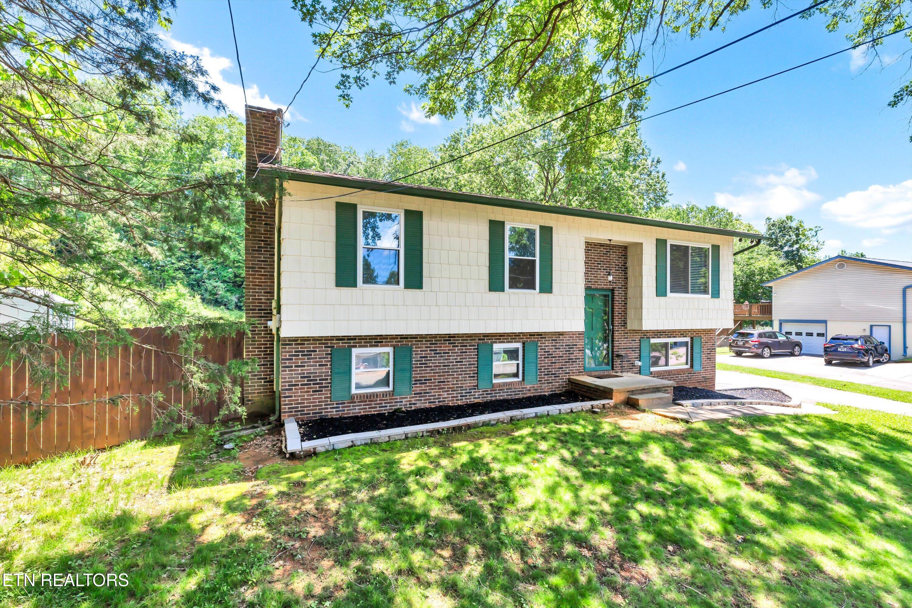 1538 Johnathan Drive
