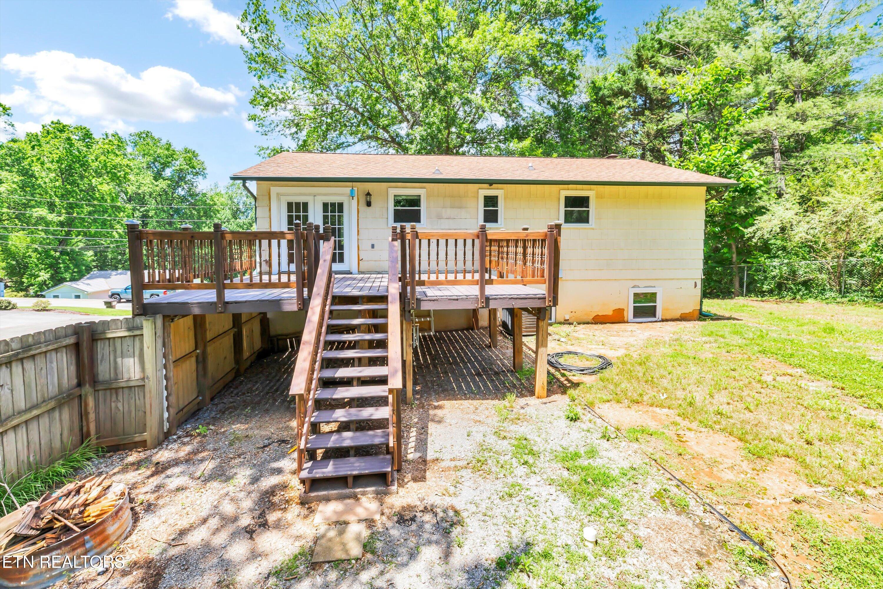1538 Johnathan Drive