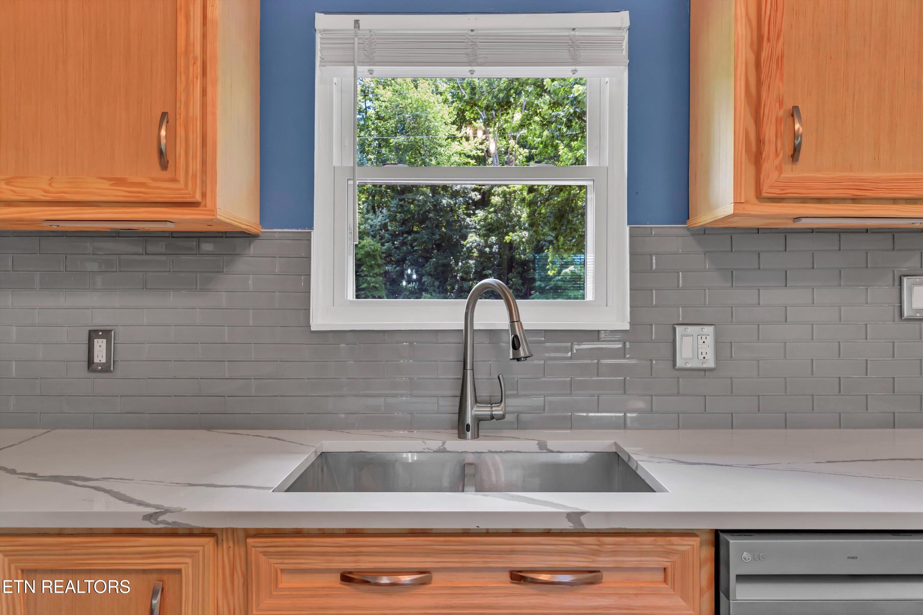 1538 Johnathan Drive