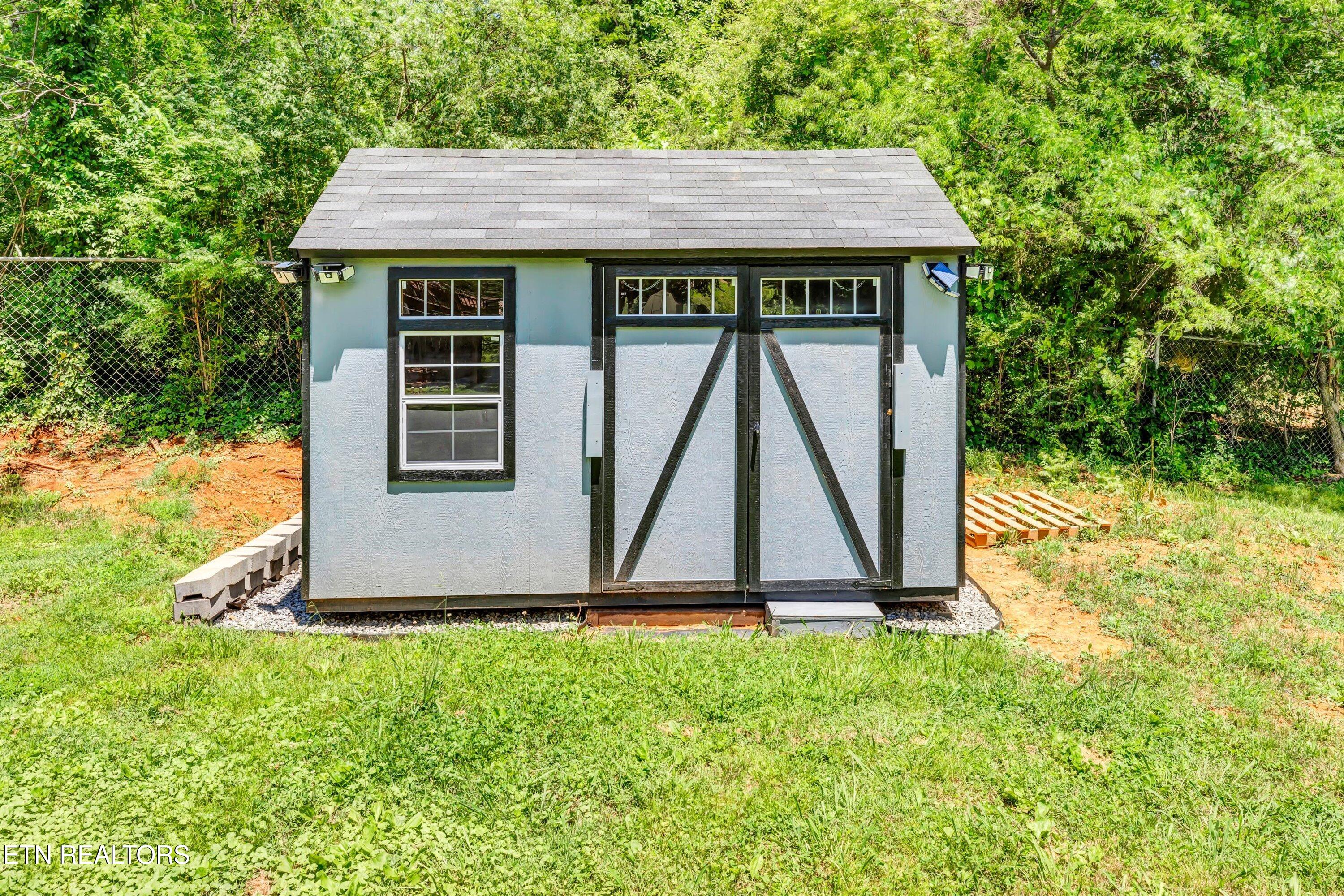 1538 Johnathan Drive