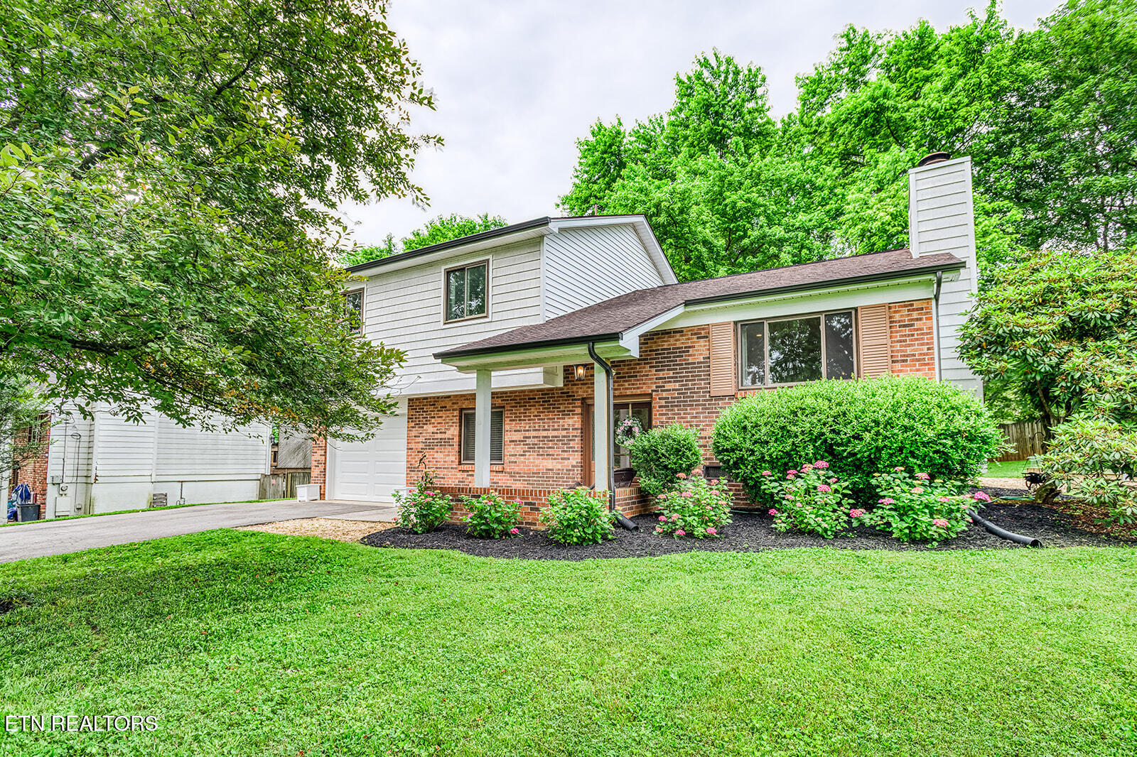 1903 Bishops Bridge Rd