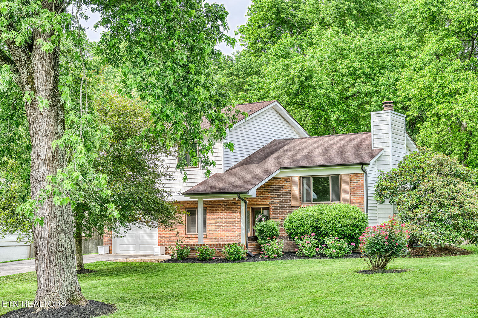1903 Bishops Bridge Rd
