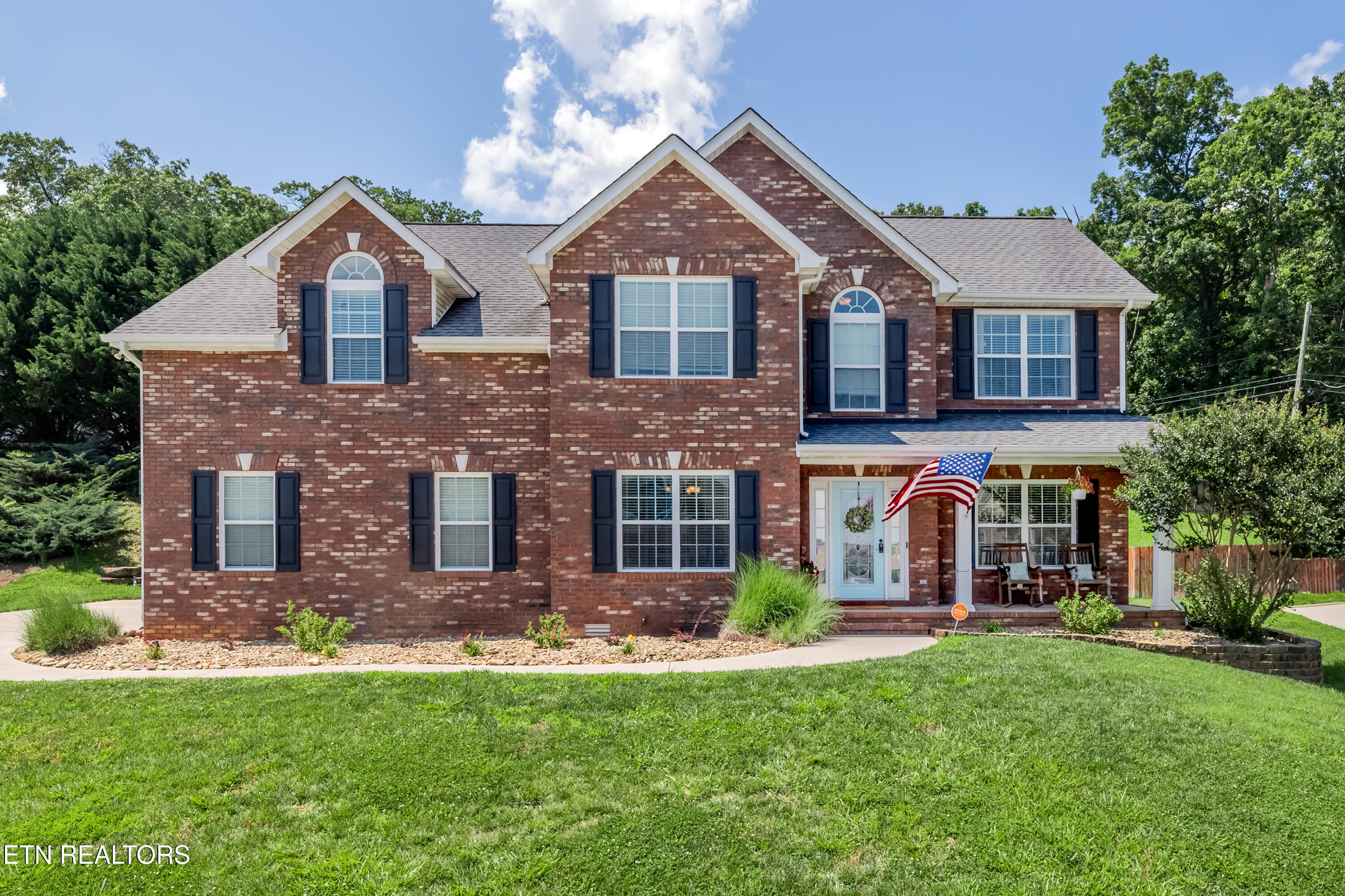 6123 Wishing Well Lane
