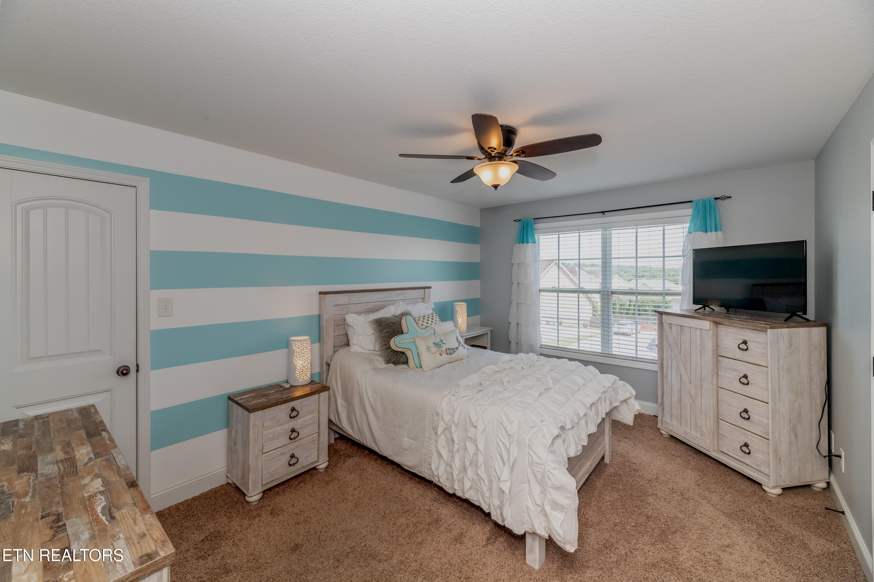 6123 Wishing Well Lane