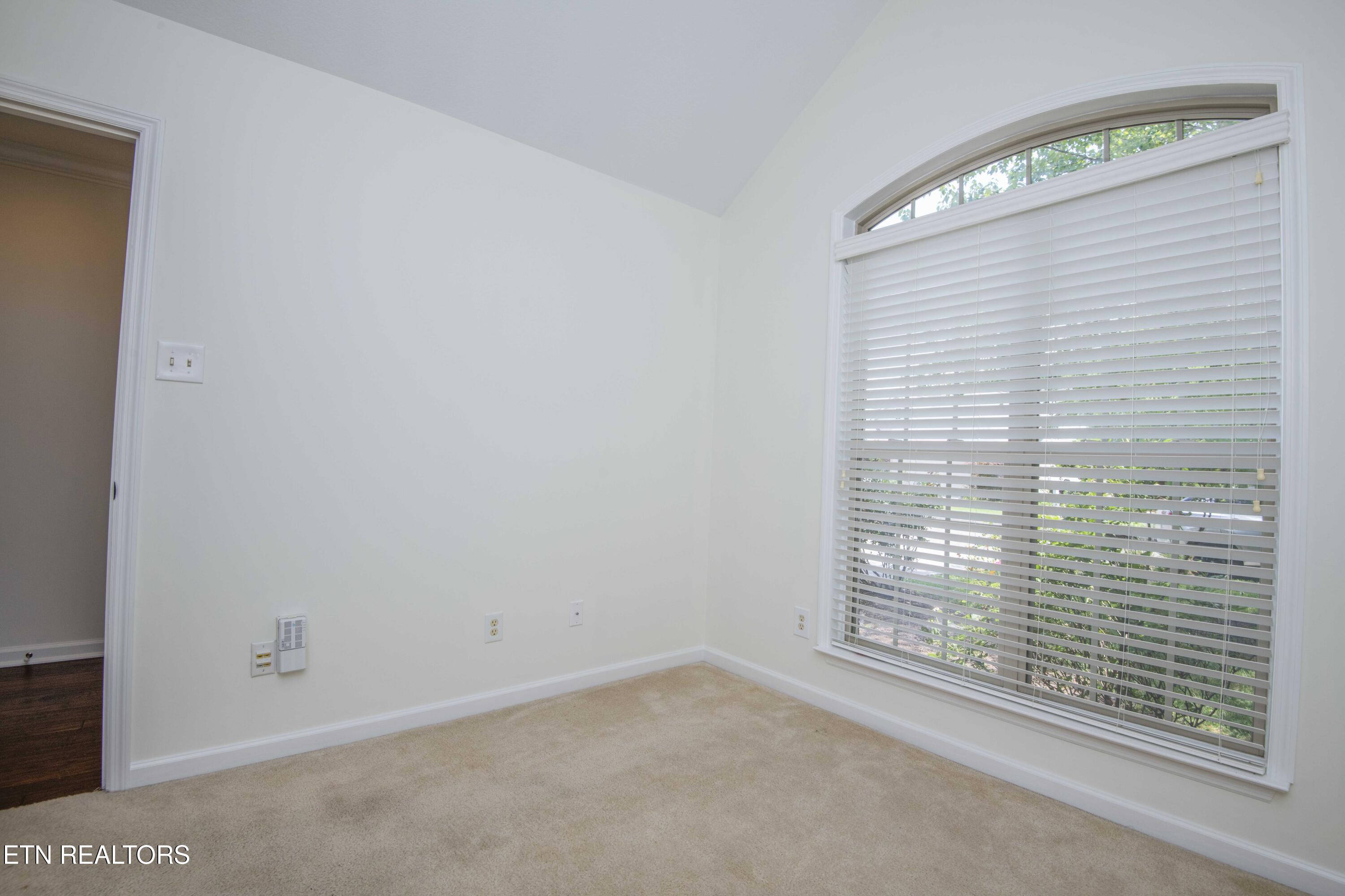 6161 E Mcmillan Creek Drive
