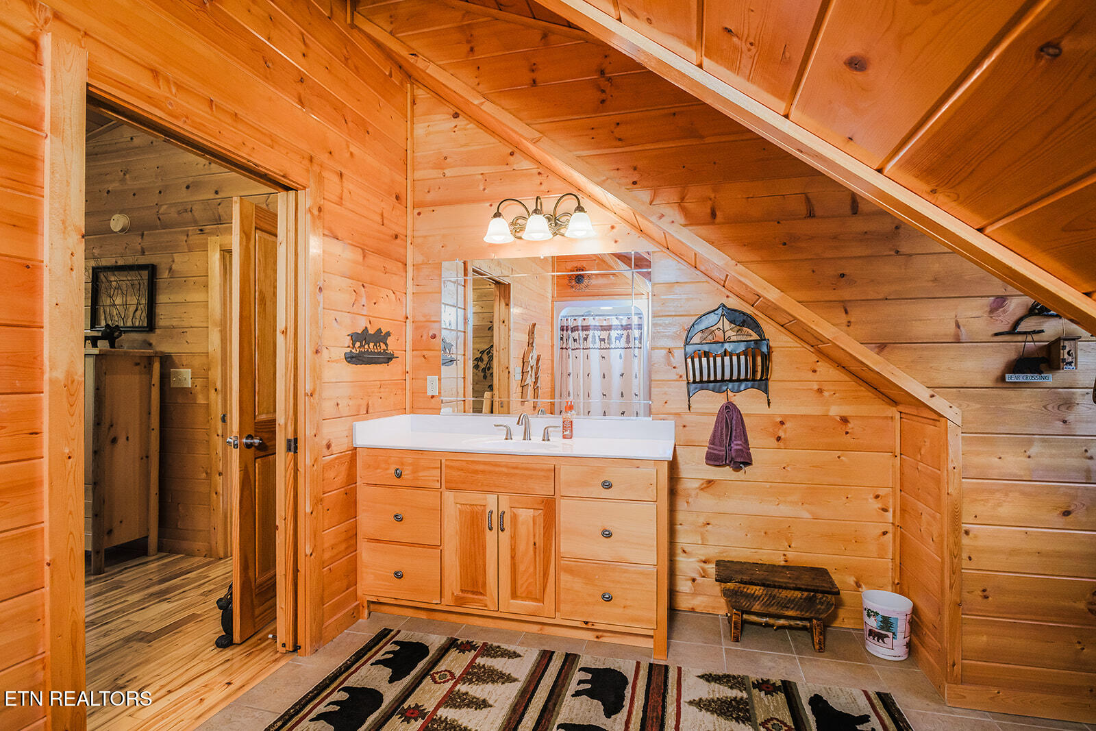 2028 Piney Overlook Lane