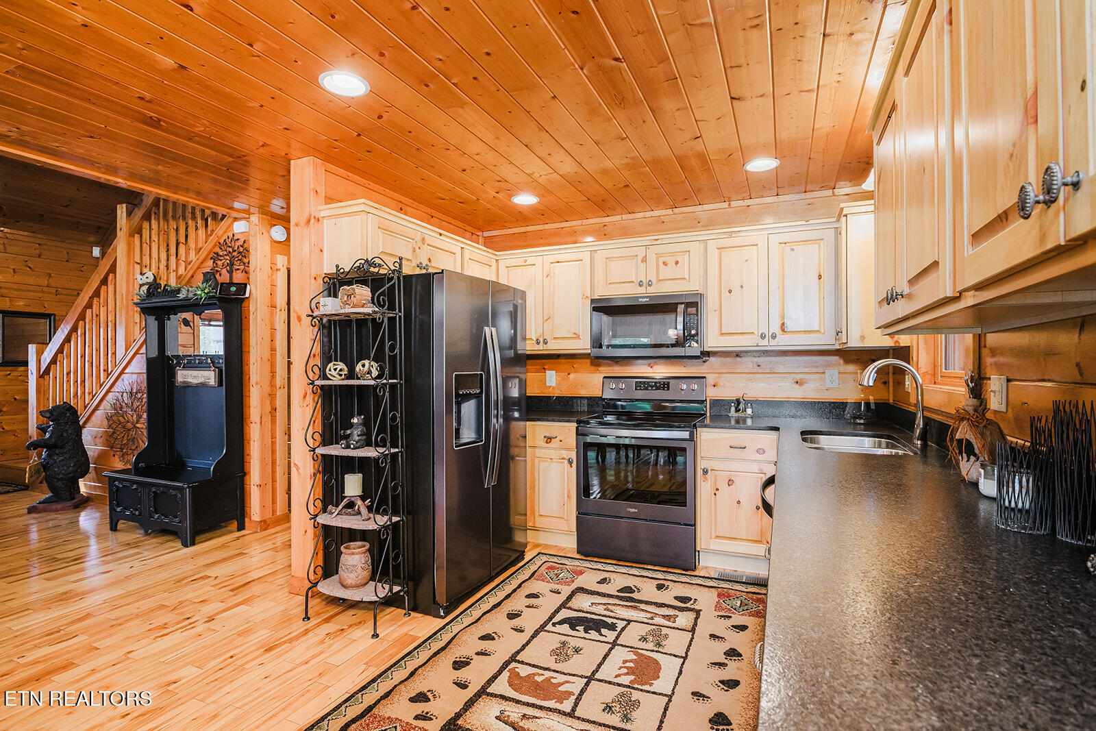 2028 Piney Overlook Lane