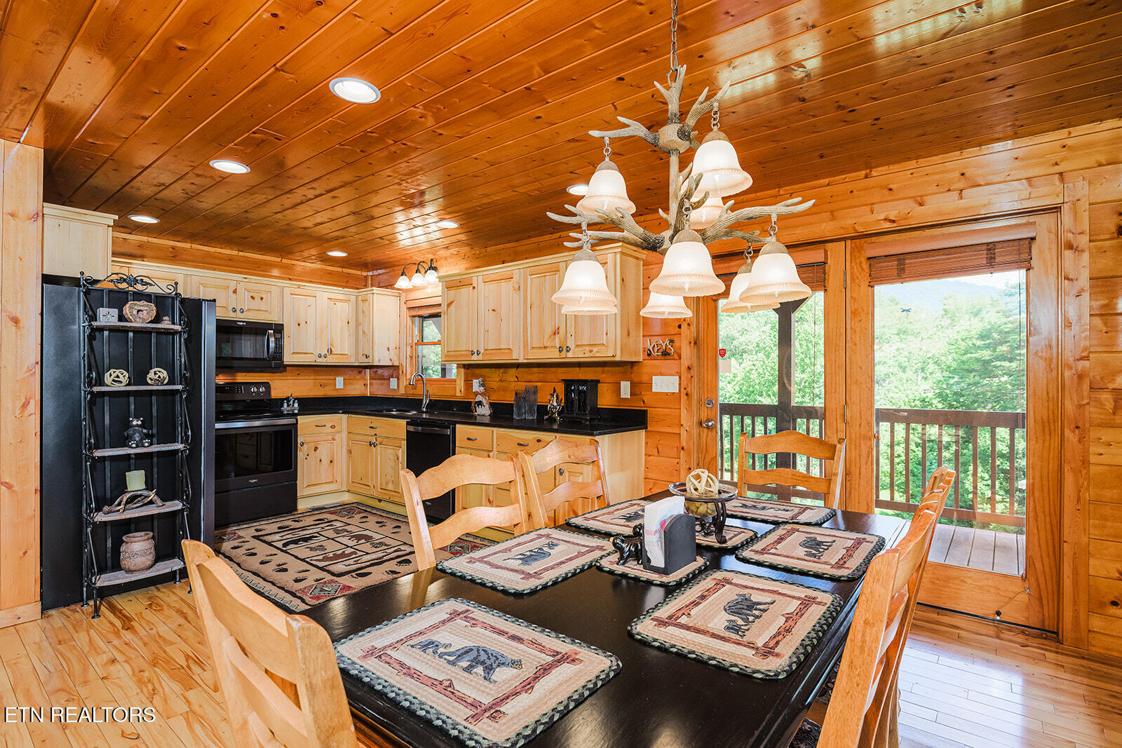 2028 Piney Overlook Lane