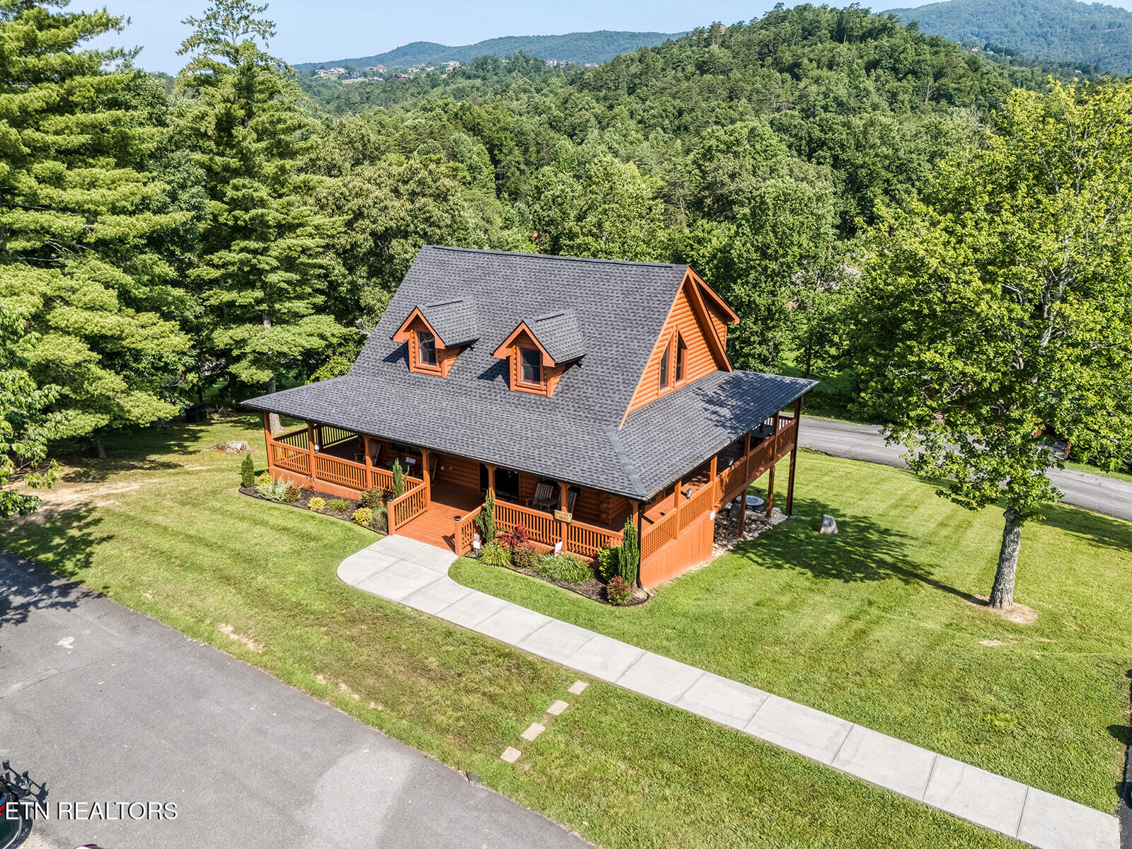 2028 Piney Overlook Lane
