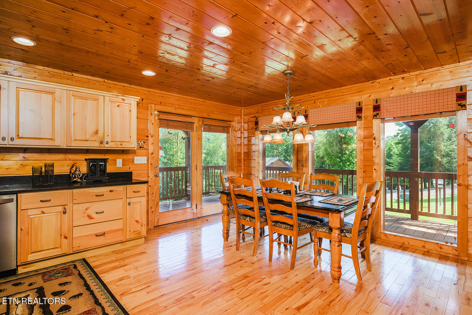 2028 Piney Overlook Lane