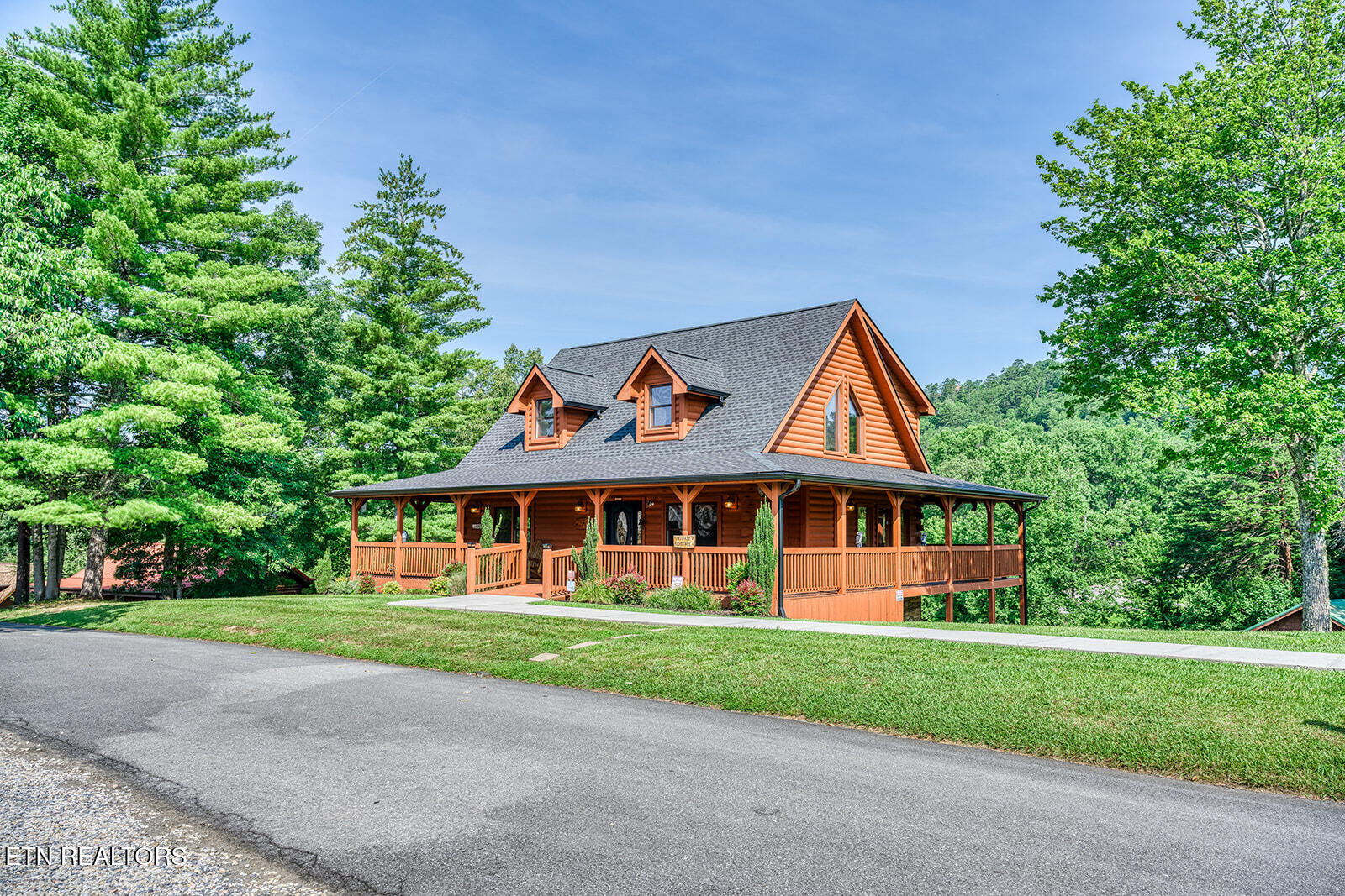 2028 Piney Overlook Lane