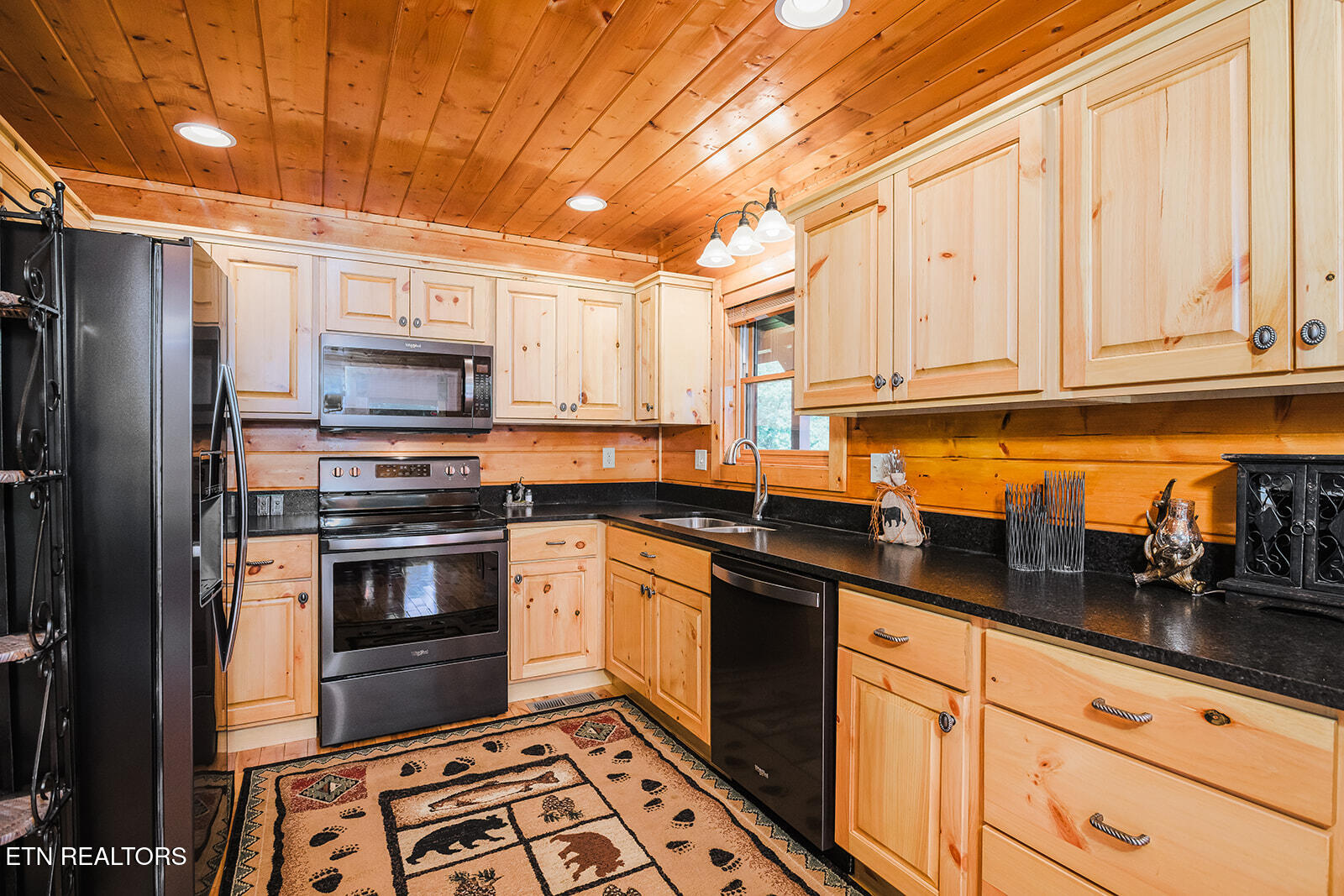 2028 Piney Overlook Lane