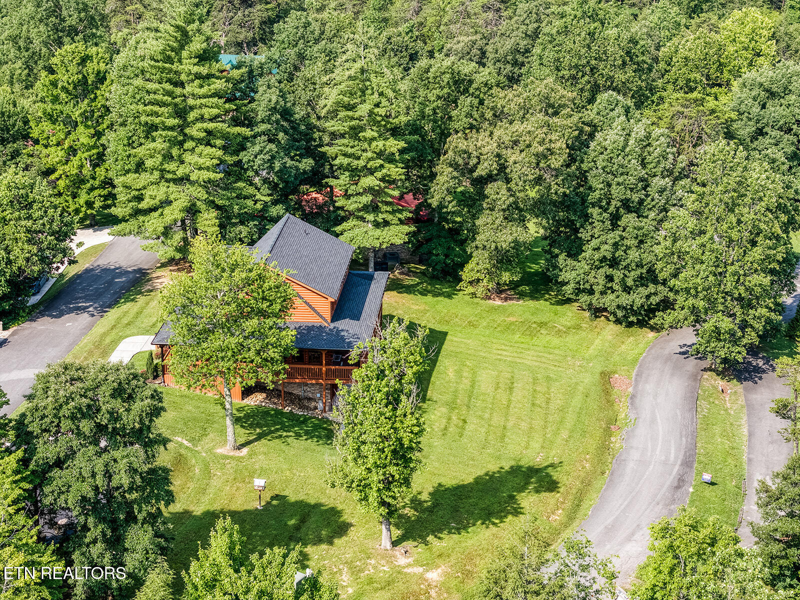 2028 Piney Overlook Lane