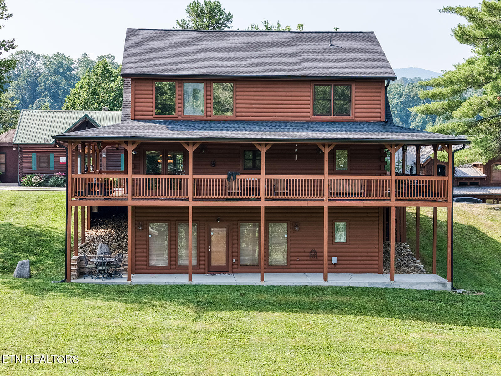 2028 Piney Overlook Lane