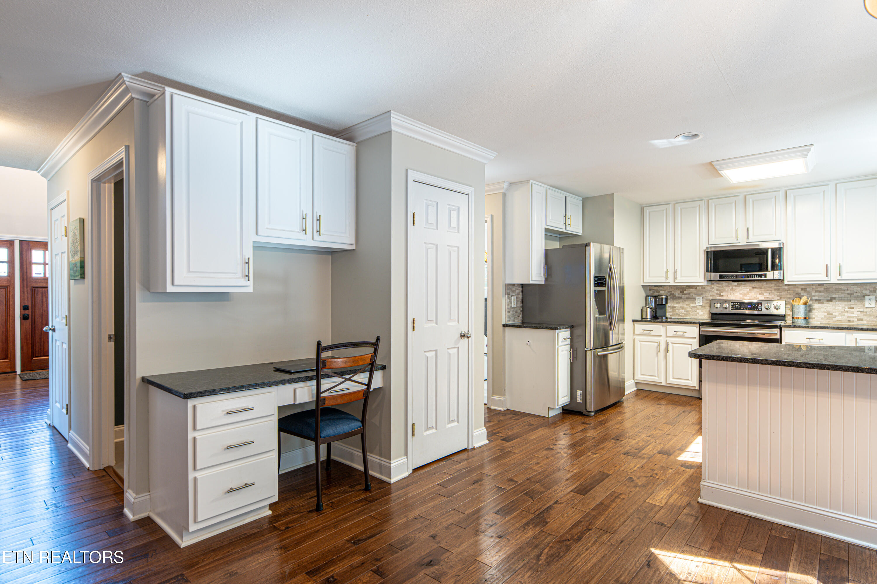 924 Crown Ridge Lane