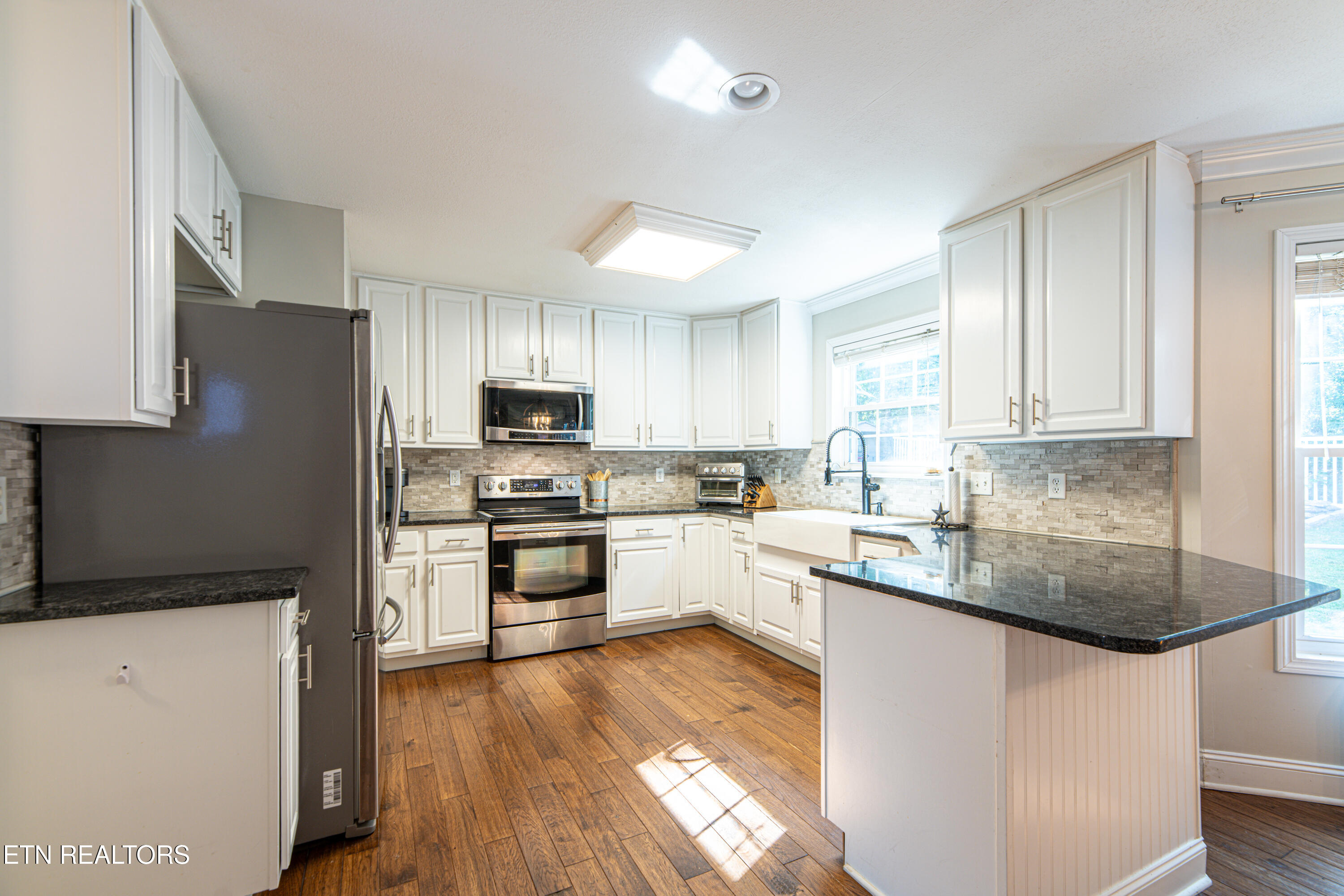 924 Crown Ridge Lane